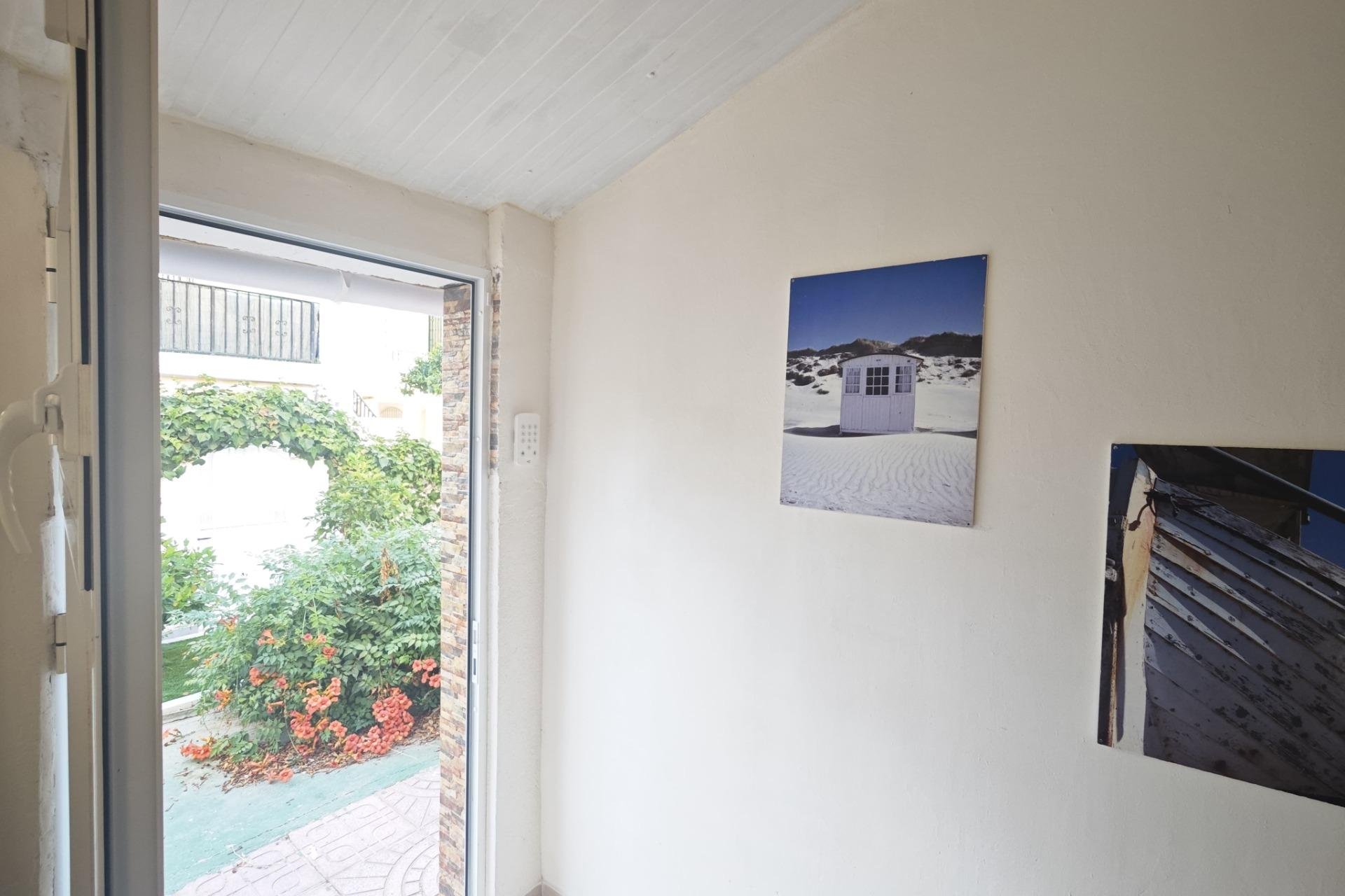 Wiederverkauf - Bungalow -
Torrevieja - Playa del Cura