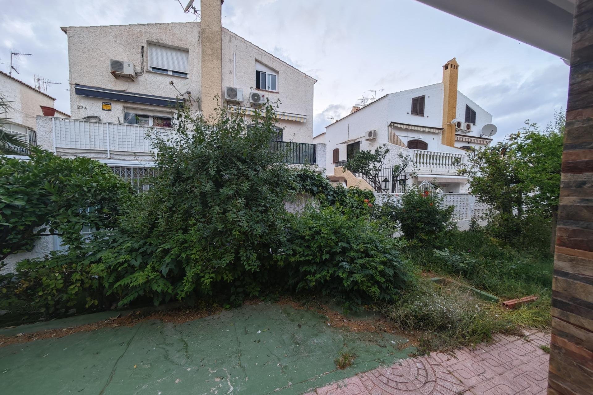 Wiederverkauf - Bungalow -
Torrevieja - Playa del Cura