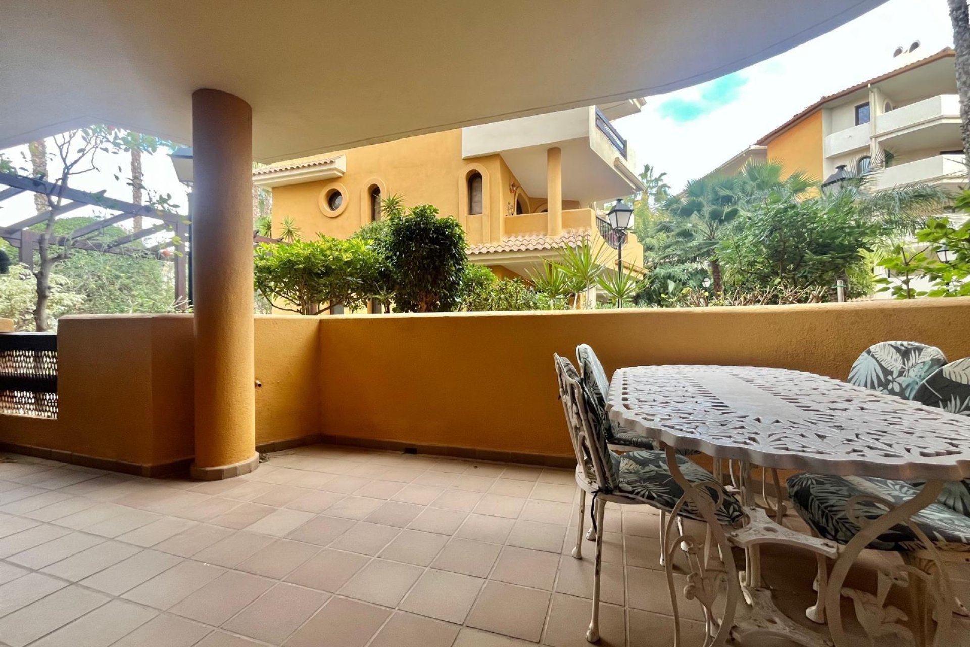 Wiederverkauf - Bungalow -
Torrevieja - Punta Prima