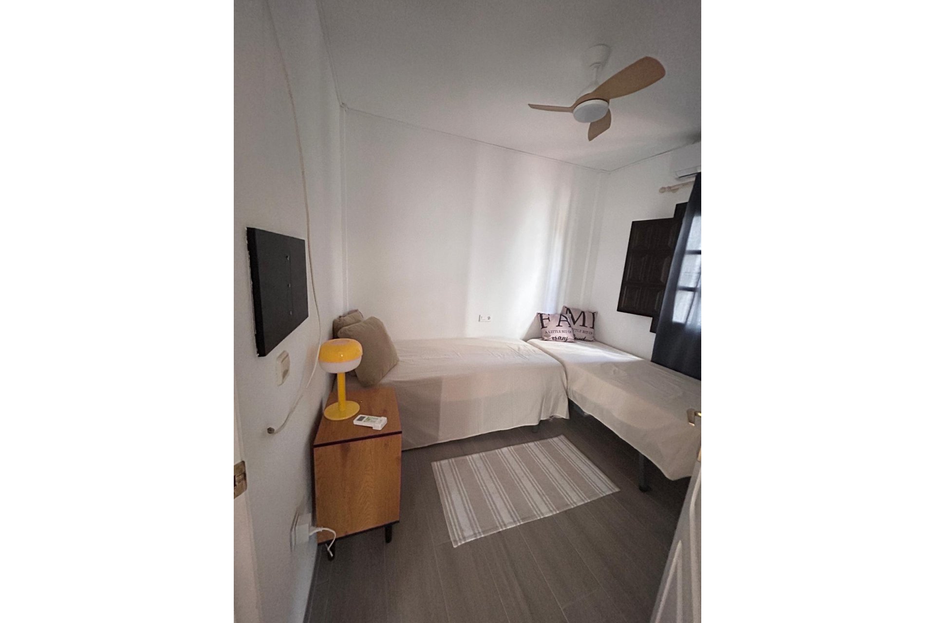 Wiederverkauf - Bungalow -
Torrevieja - Torre La Mata