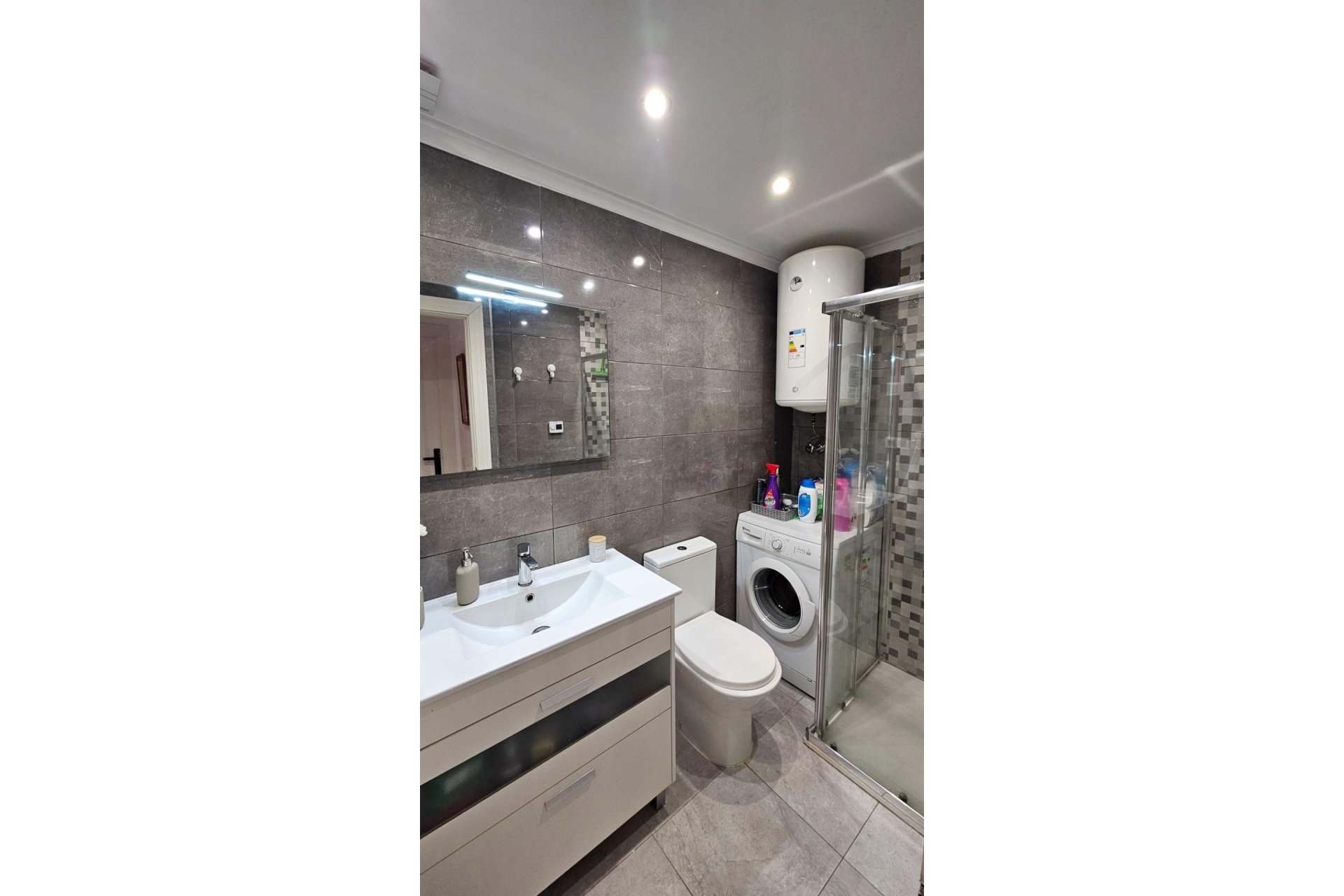 Wiederverkauf - Bungalow -
Torrevieja - Torreblanca