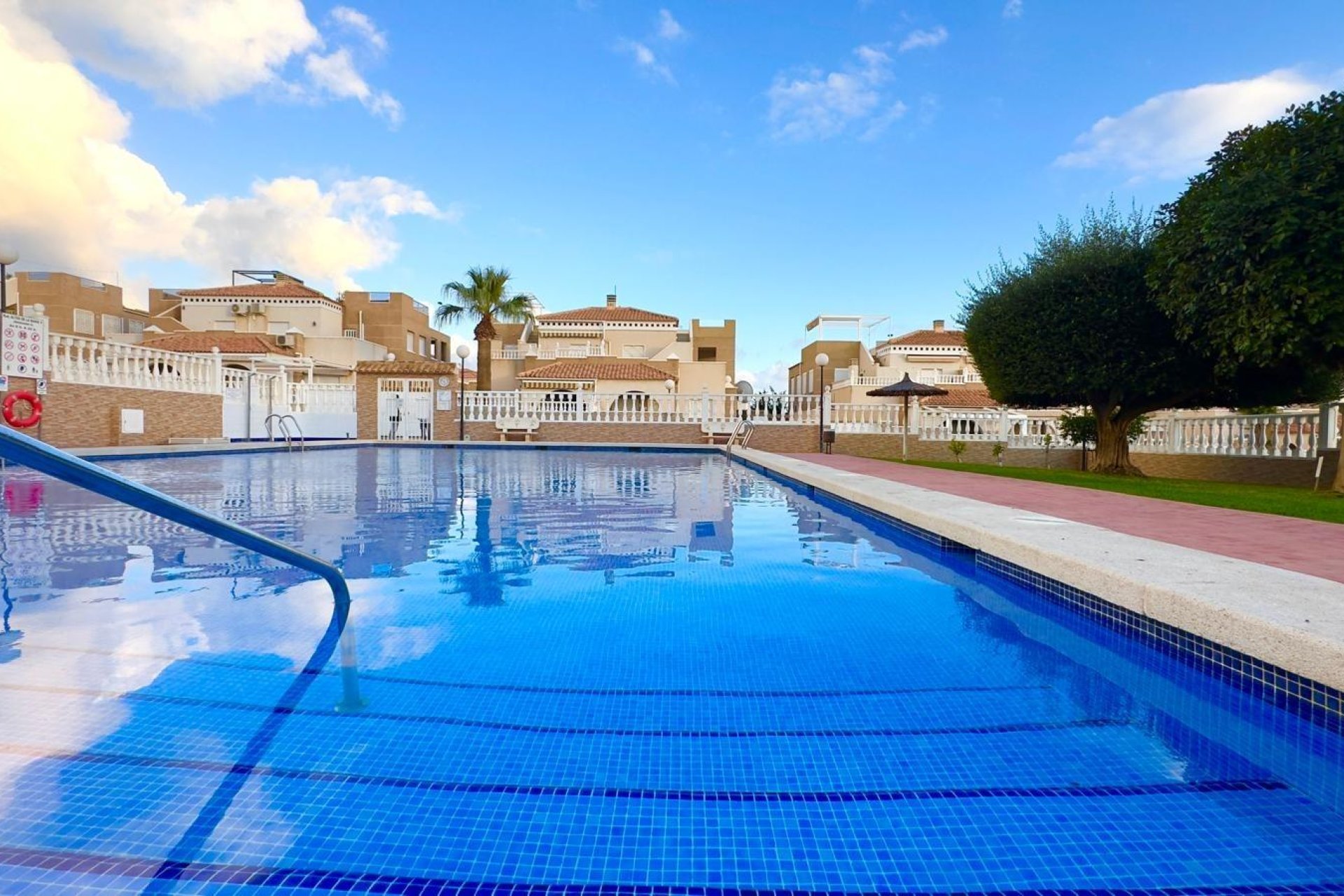 Wiederverkauf - Bungalow -
Torrevieja - Torreblanca