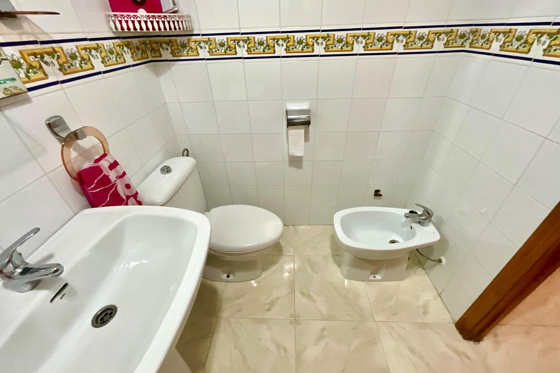 Wiederverkauf - Bungalow -
Torrevieja - Torreblanca
