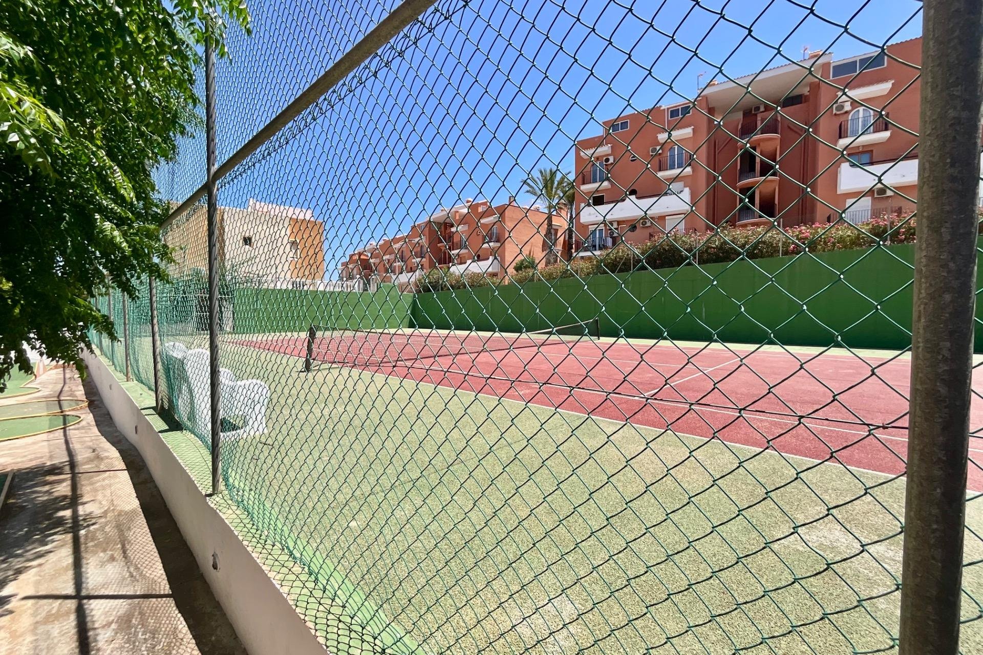 Wiederverkauf - Bungalow -
Torrevieja - Torreblanca