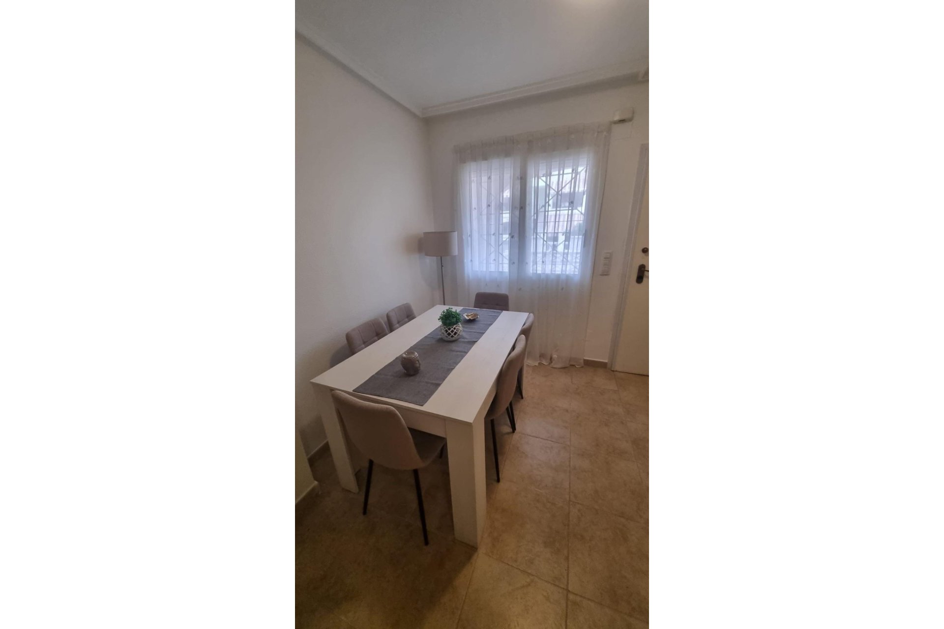 Wiederverkauf - Bungalow -
Torrevieja - Torreblanca