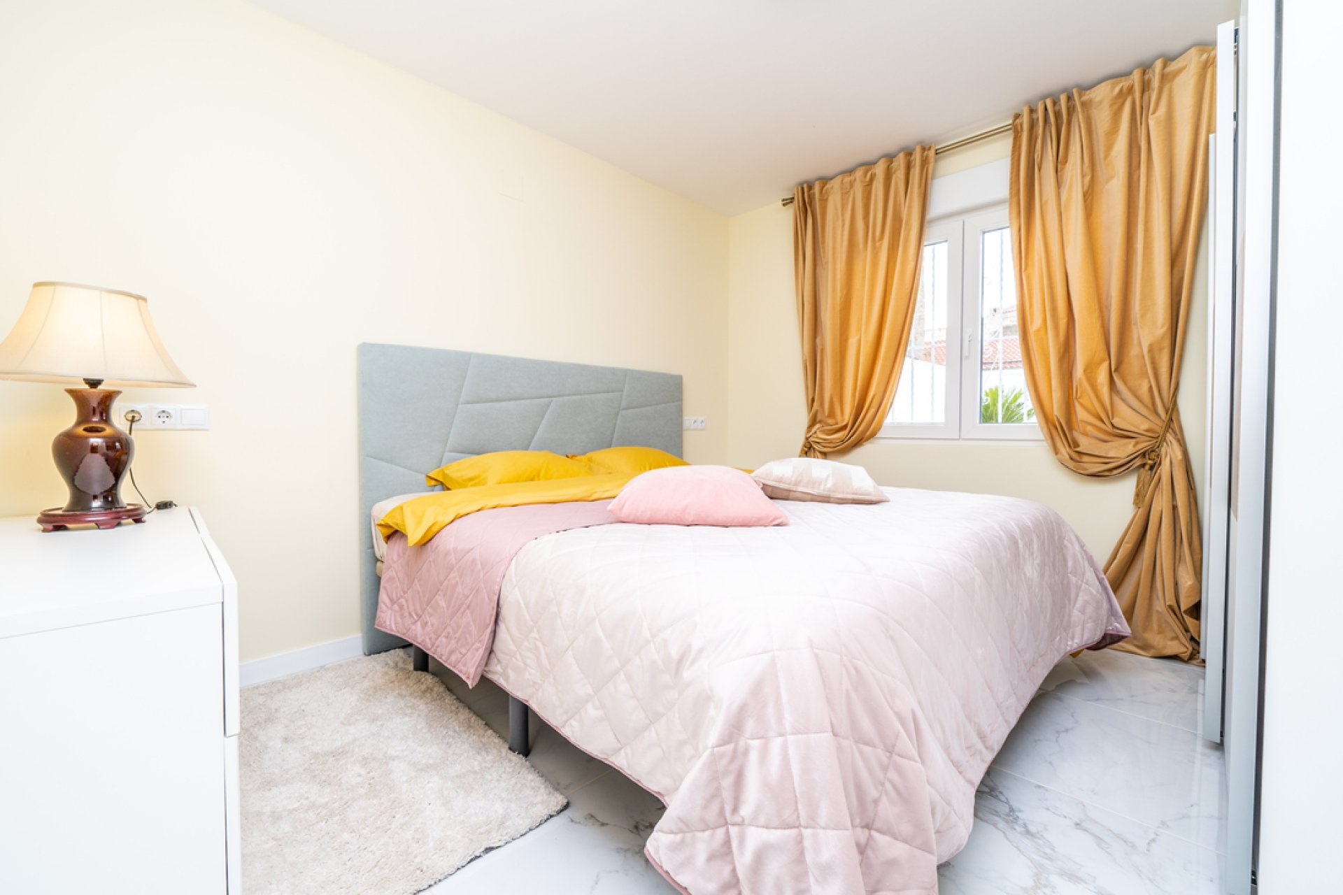 Wiederverkauf - Bungalow -
Torrevieja - Torretas