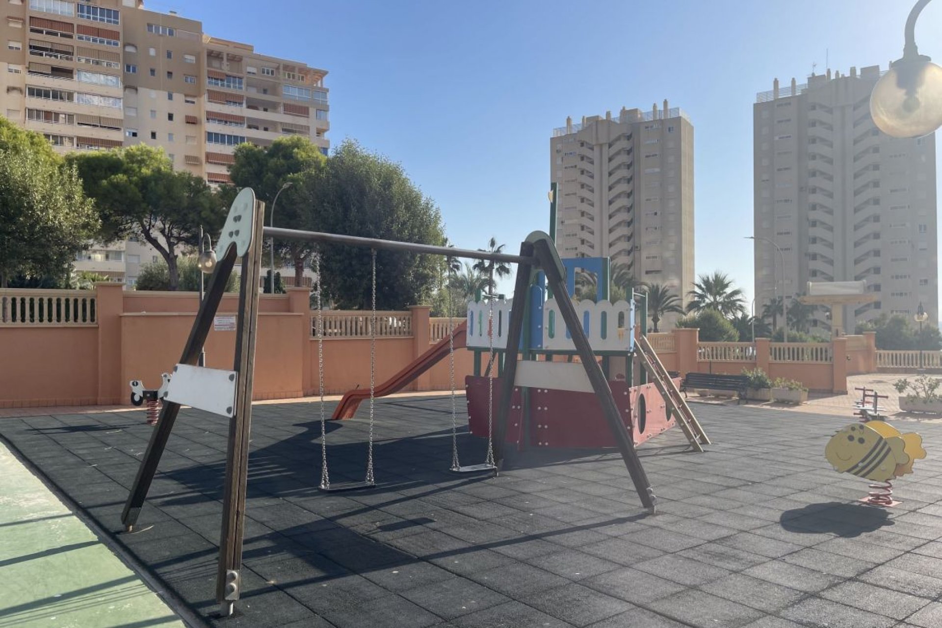 Wiederverkauf - Duplex -
El Campello - Costa Blanca