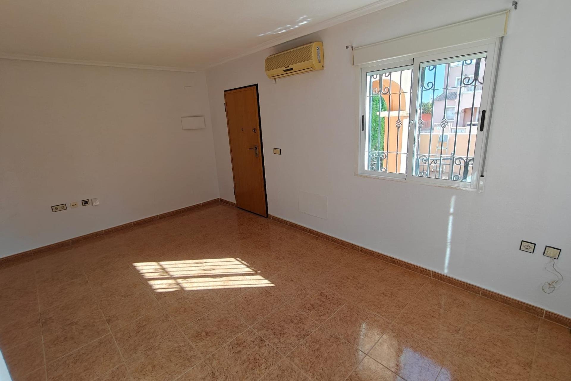 Wiederverkauf - Duplex -
Los Montesinos - Costa Blanca Sur