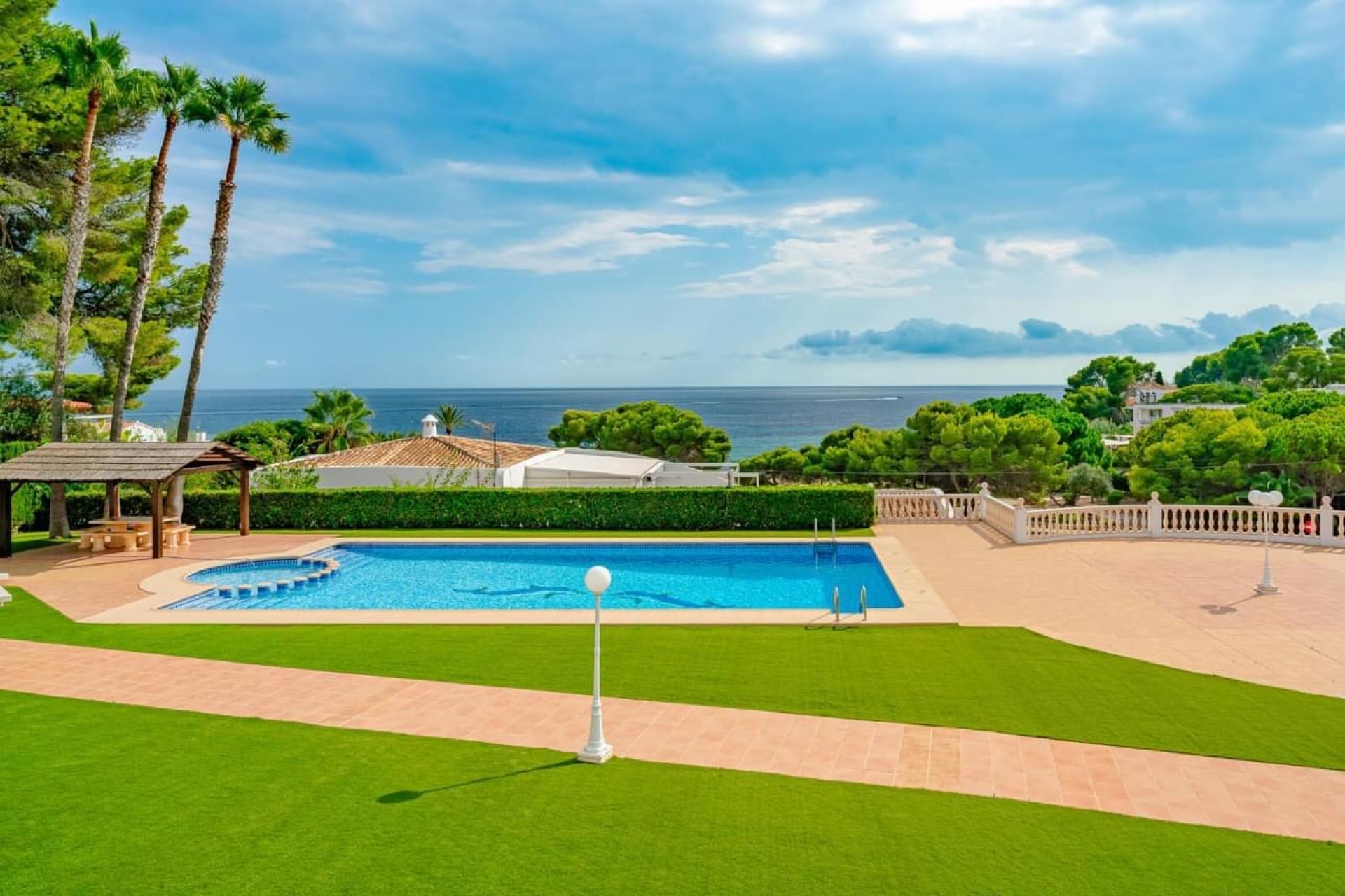 Wiederverkauf - Duplex -
Moraira - Costa Blanca