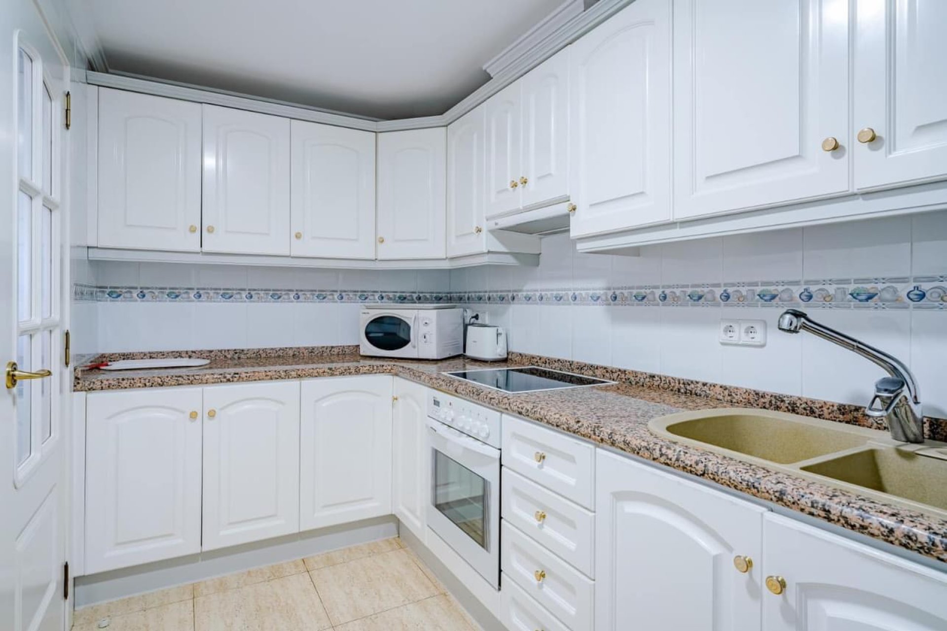 Wiederverkauf - Duplex -
Moraira - Costa Blanca