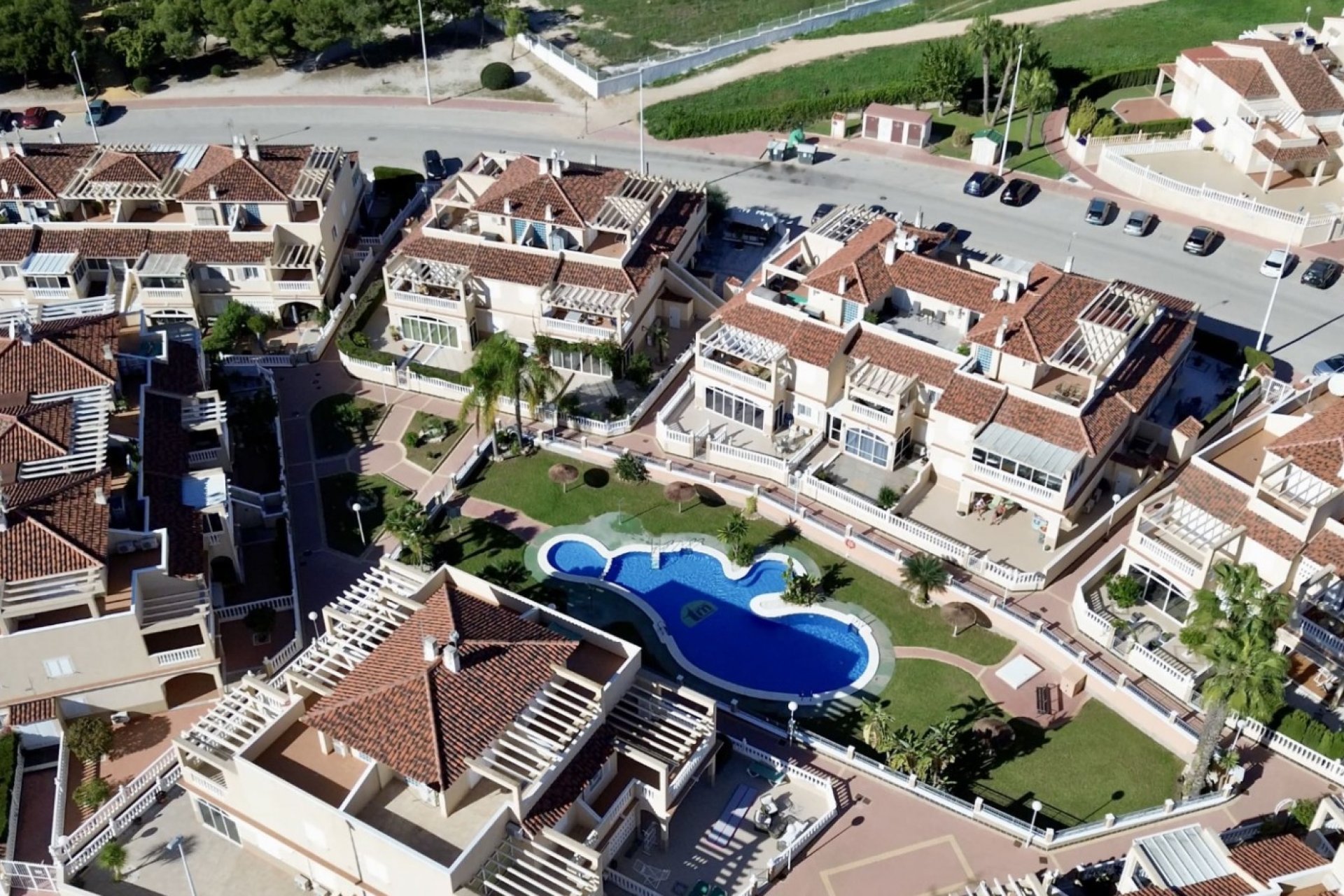 Wiederverkauf - Duplex -
Orihuela Costa - Costa Blanca