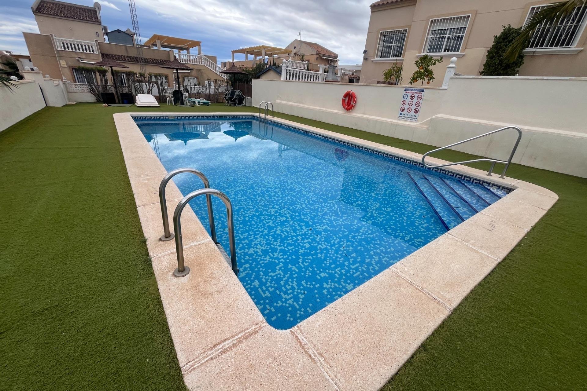 Wiederverkauf - Duplex -
San Miguel de Salinas - Las Filipinas