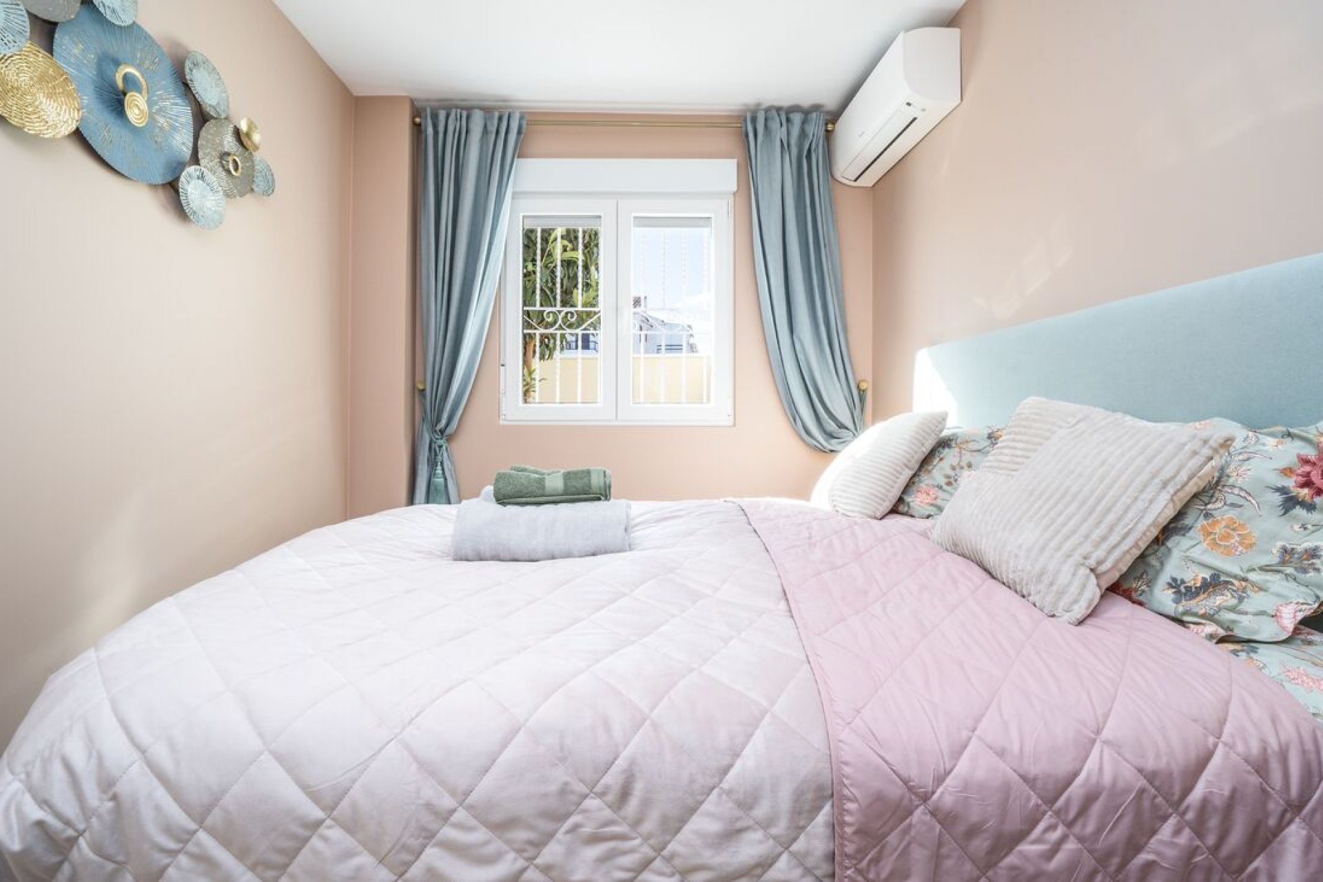 Wiederverkauf - Duplex -
Torrevieja - Costa Blanca