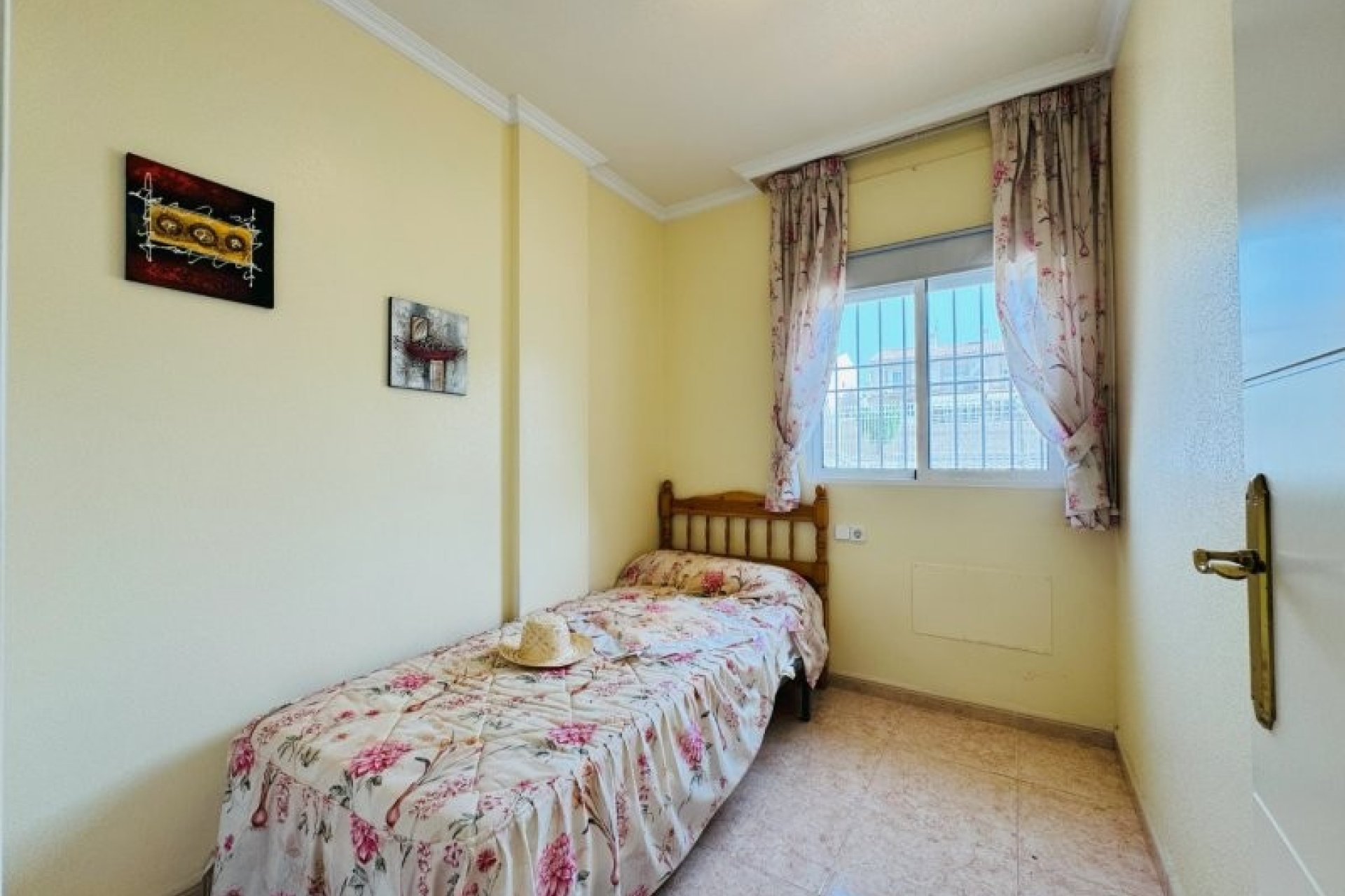 Wiederverkauf - Duplex -
Torrevieja - Costa Blanca