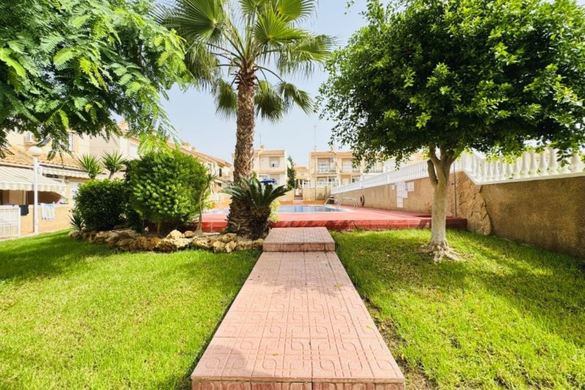 Wiederverkauf - Duplex -
Torrevieja - Costa Blanca