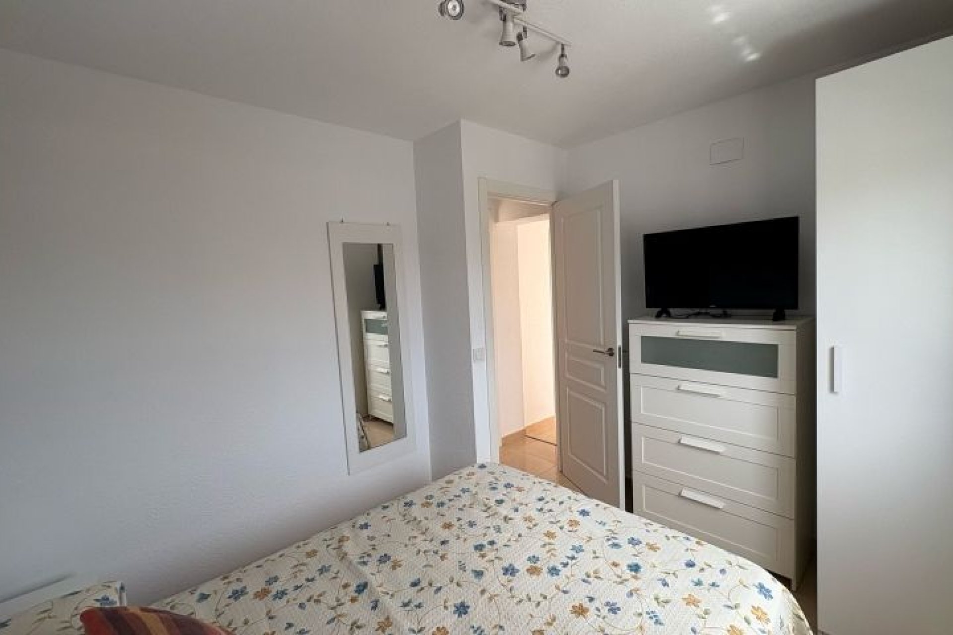 Wiederverkauf - Duplex -
Torrevieja - Costa Blanca