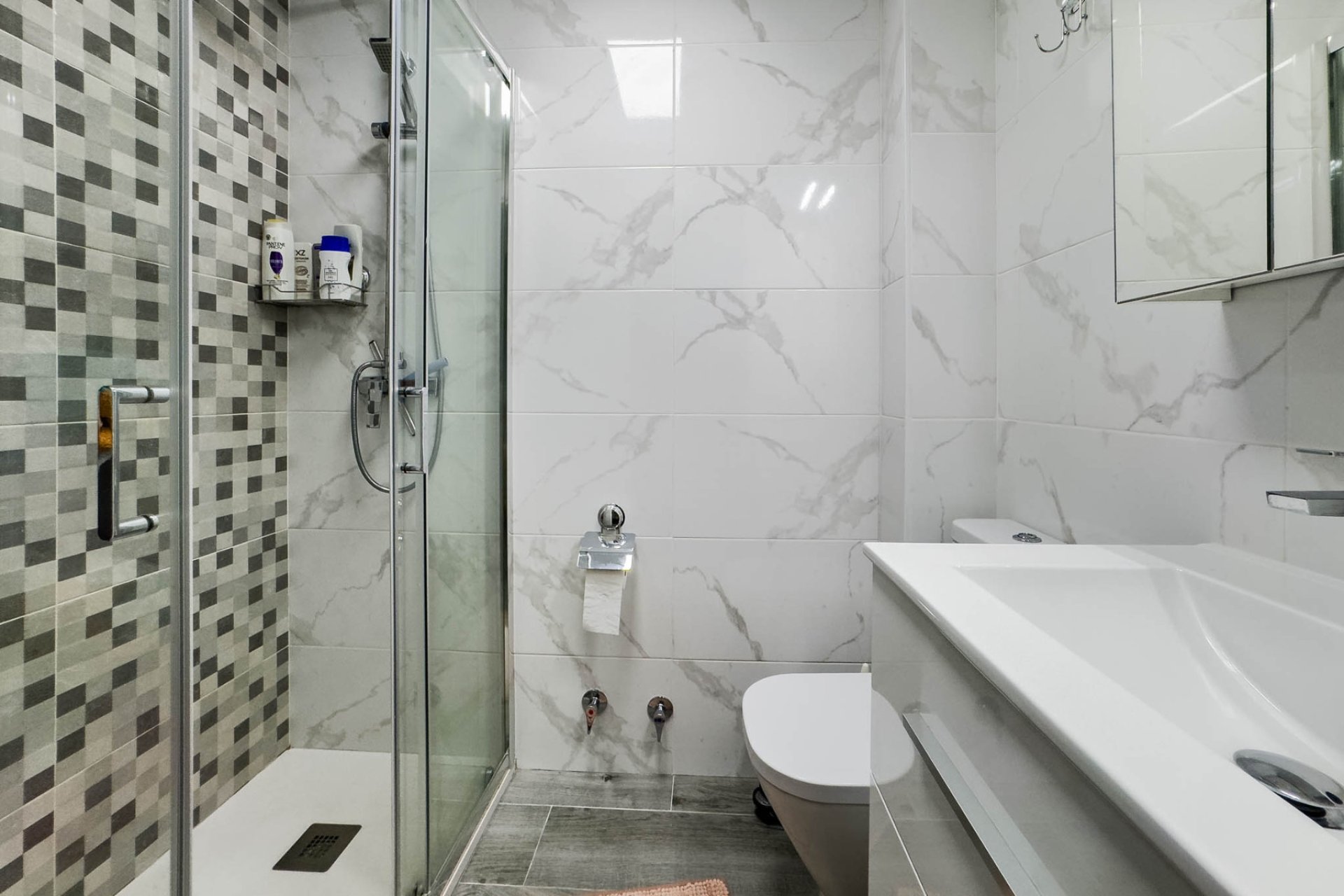 Wiederverkauf - Duplex -
Torrevieja - Costa Blanca