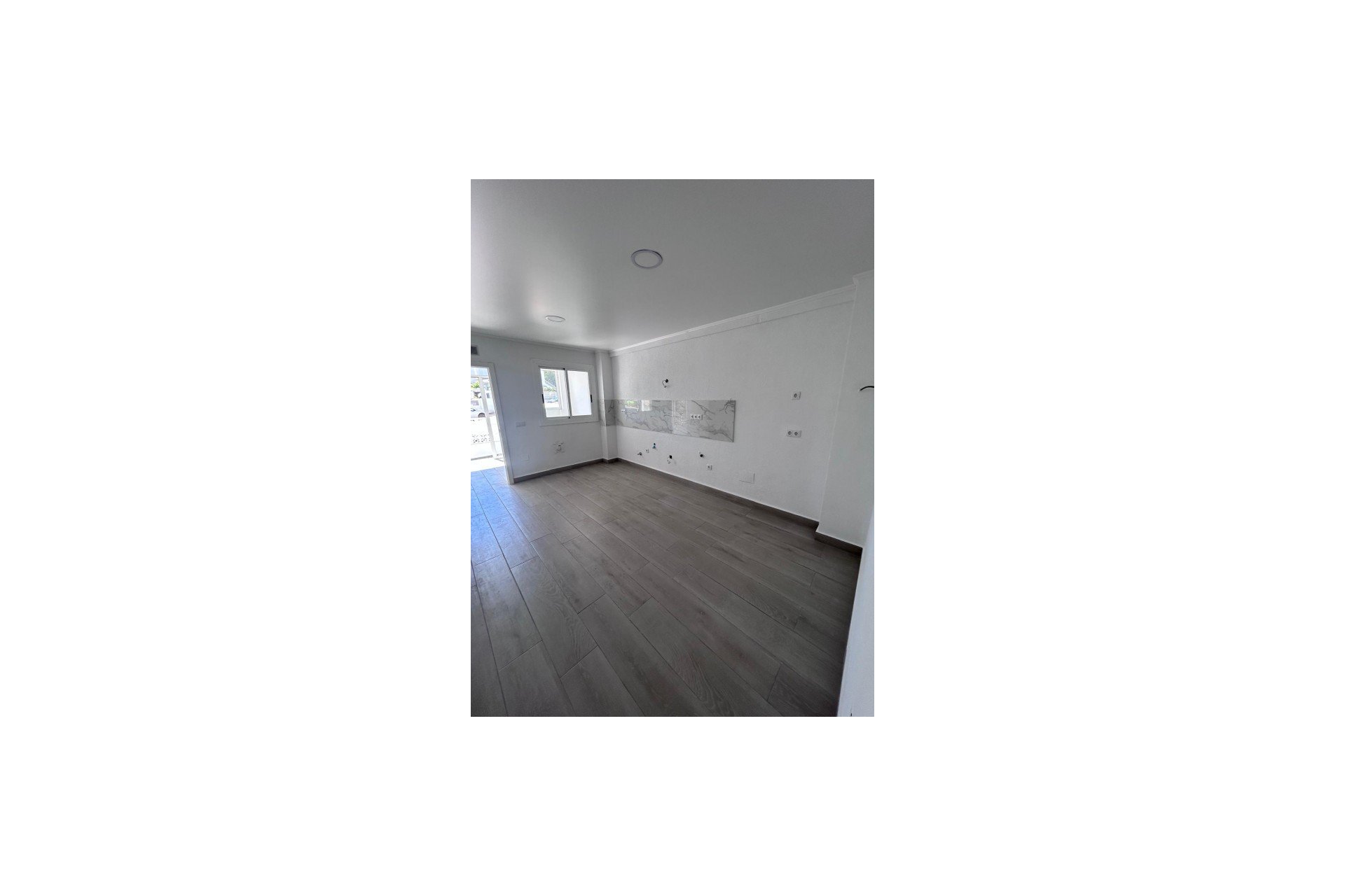 Wiederverkauf - Duplex -
Torrevieja - Costa Blanca
