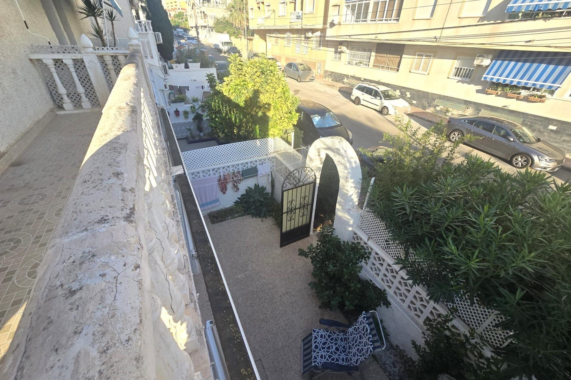 Wiederverkauf - Duplex -
Torrevieja - Habaneras