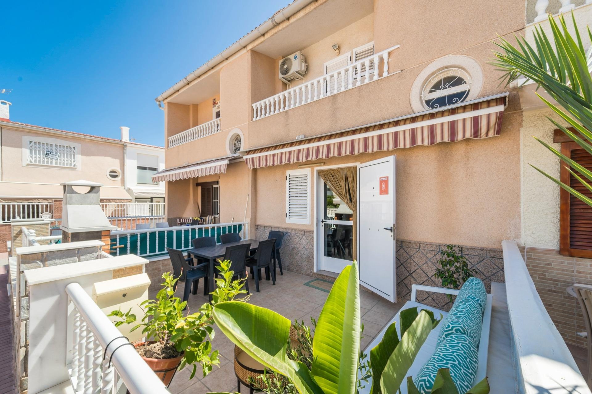 Wiederverkauf - Duplex -
Torrevieja - Playa De Los Naufragos