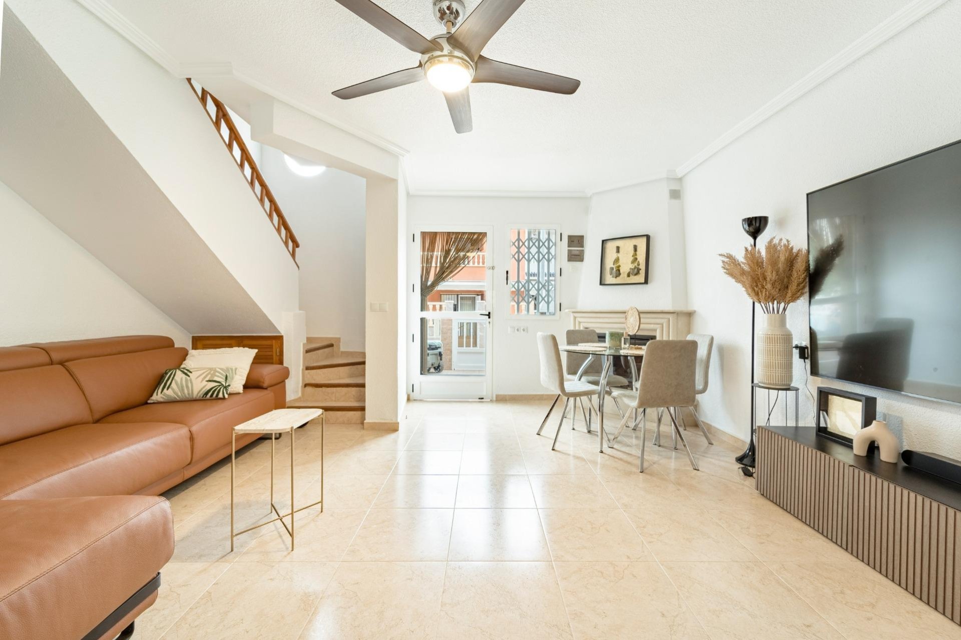 Wiederverkauf - Duplex -
Torrevieja - Playa De Los Naufragos