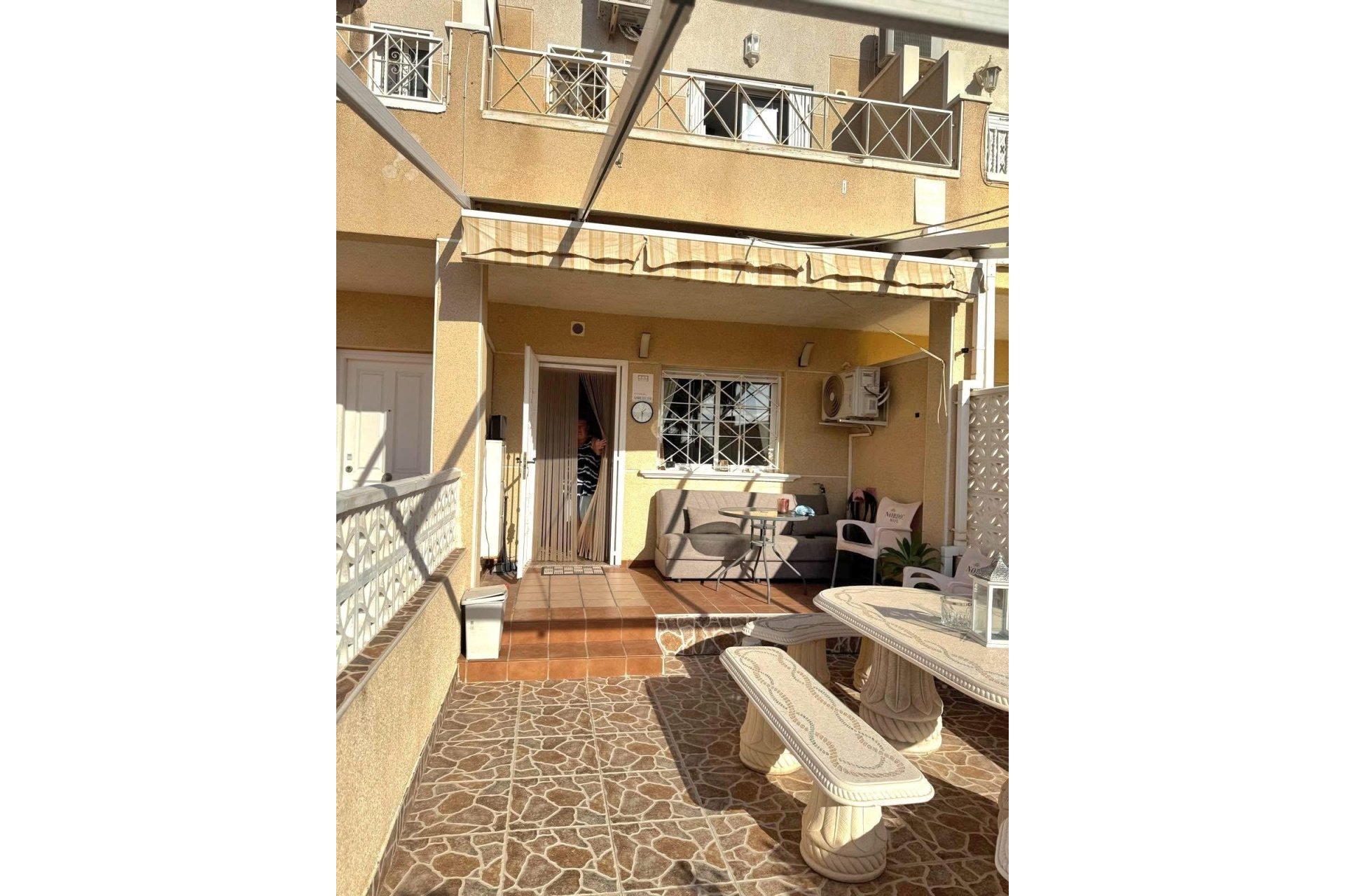 Wiederverkauf - Duplex -
Torrevieja - Torretas
