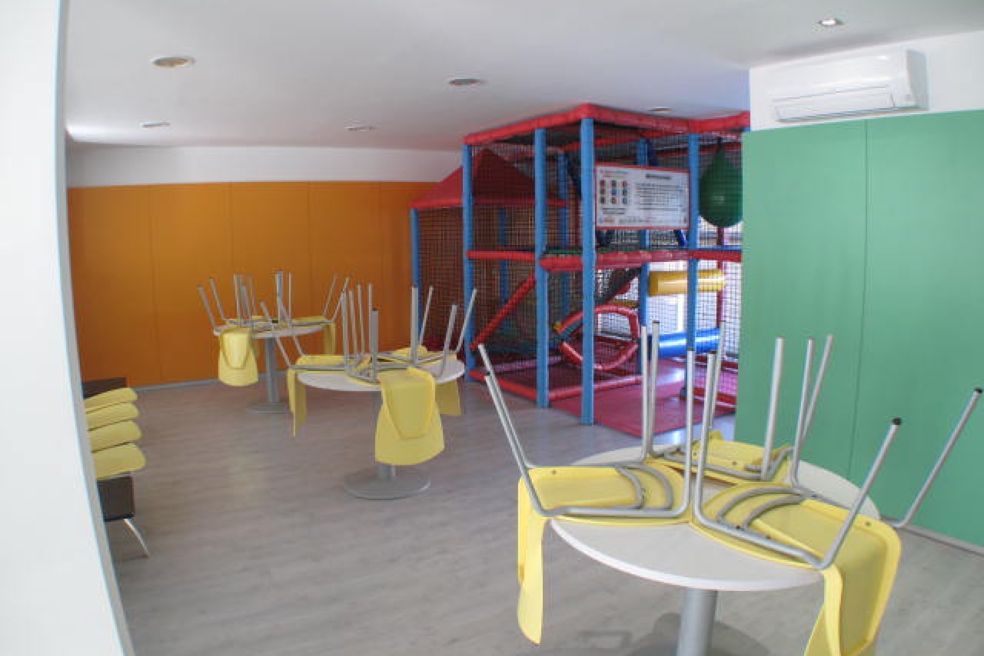 Wiederverkauf - Penthouse -
Denia - Costa Blanca