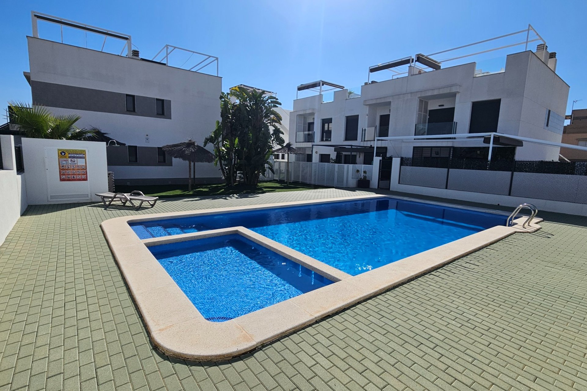 Wiederverkauf - Penthouse -
Pilar de la Horadada - Costa Blanca