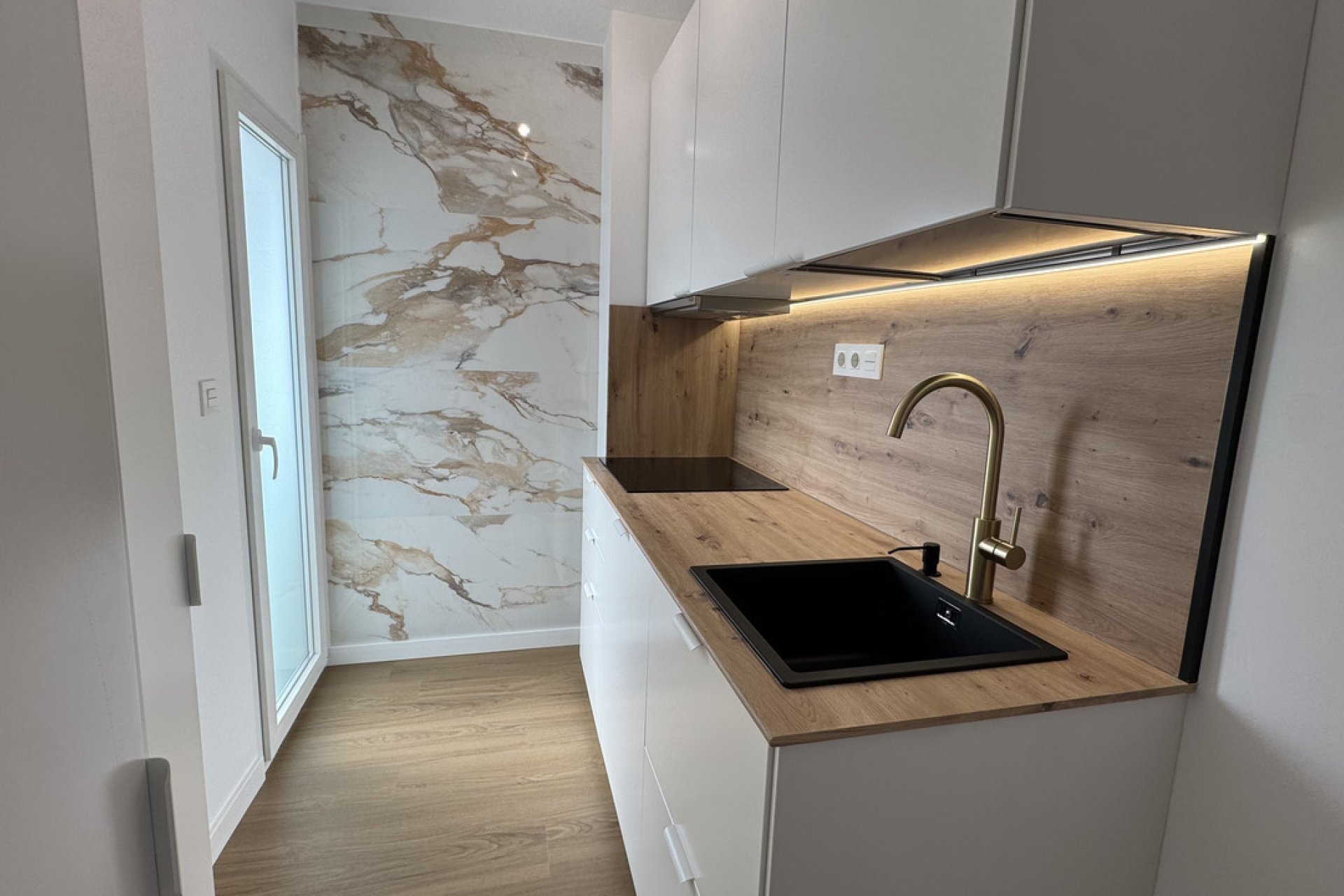 Wiederverkauf - Penthouse -
Punta Prima - Costa Blanca