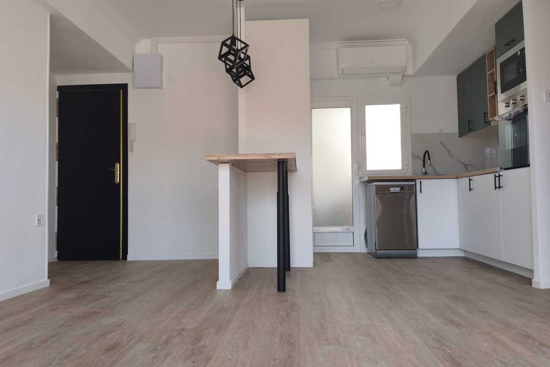 Wiederverkauf - Penthouse -
Punta Prima - Costa Blanca