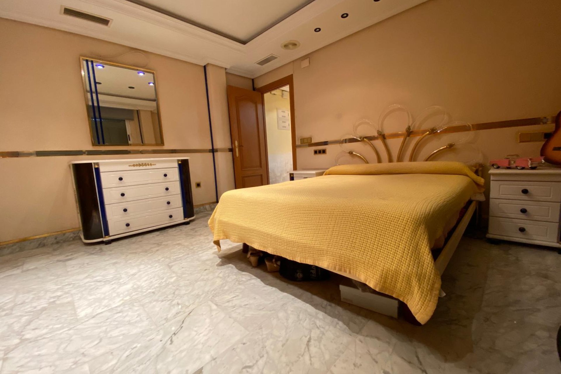 Wiederverkauf - Penthouse -
Torrevieja - Costa Blanca