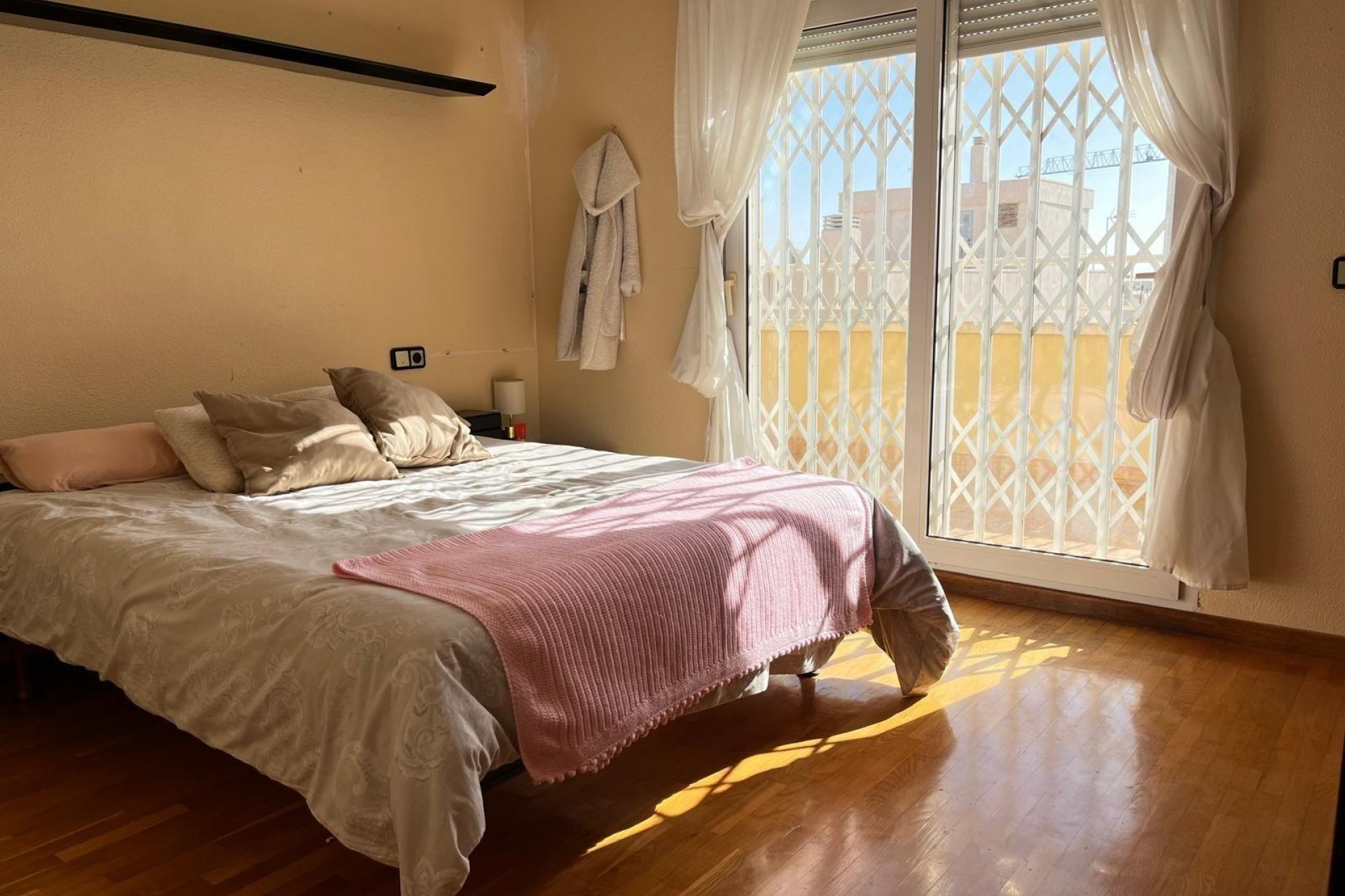Wiederverkauf - Penthouse -
Torrevieja - Estacion De Autobuses