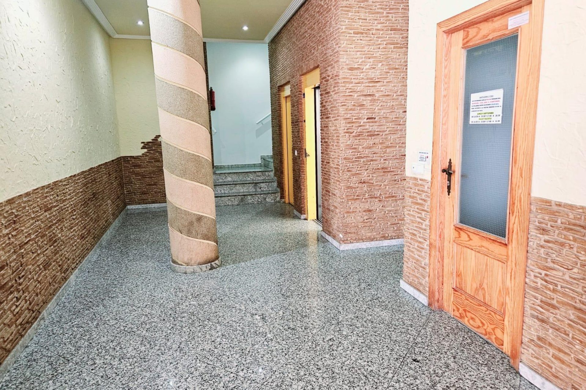 Wiederverkauf - Penthouse -
Torrevieja - Estacion De Autobuses