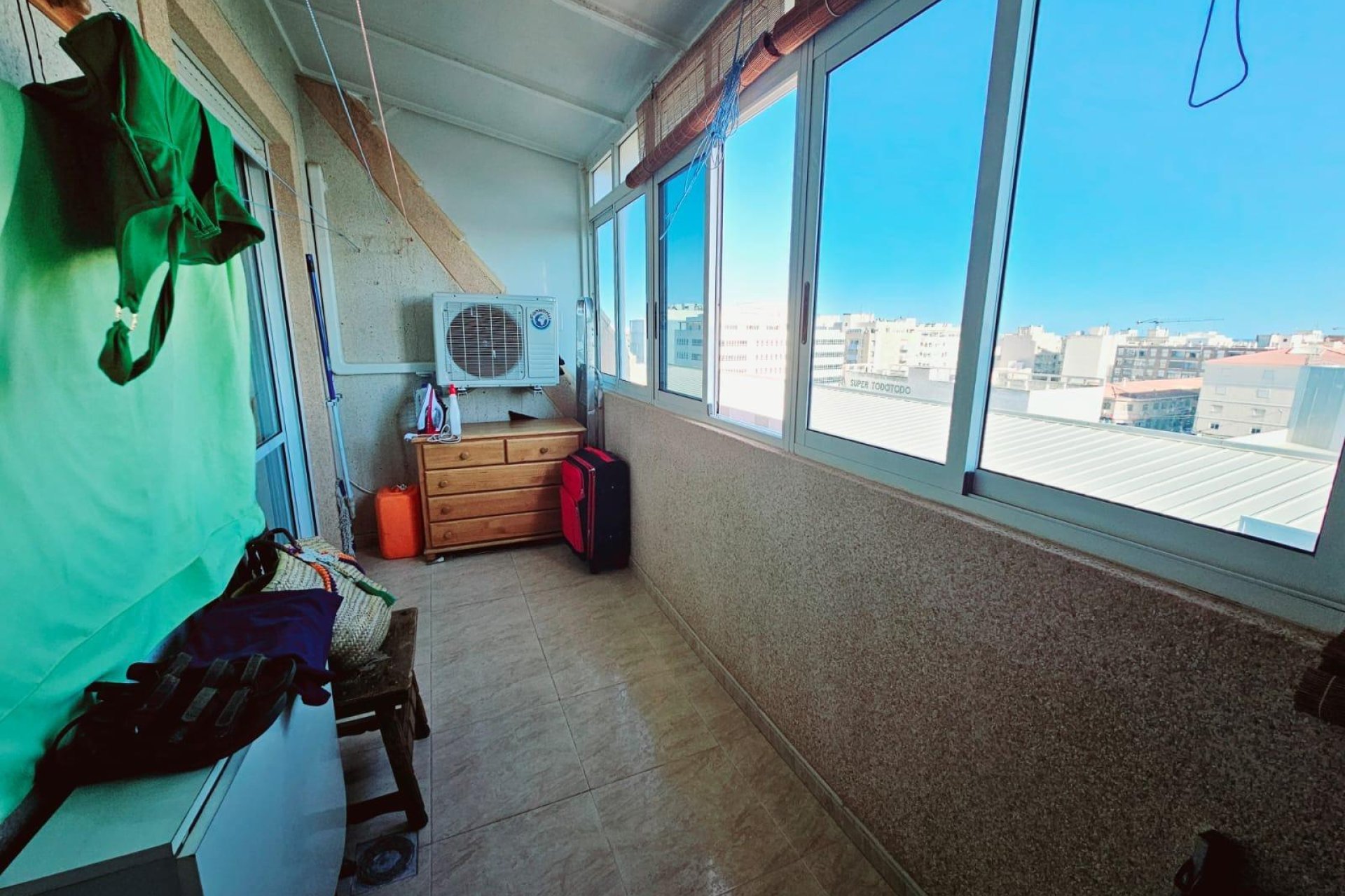 Wiederverkauf - Penthouse -
Torrevieja - Estacion De Autobuses