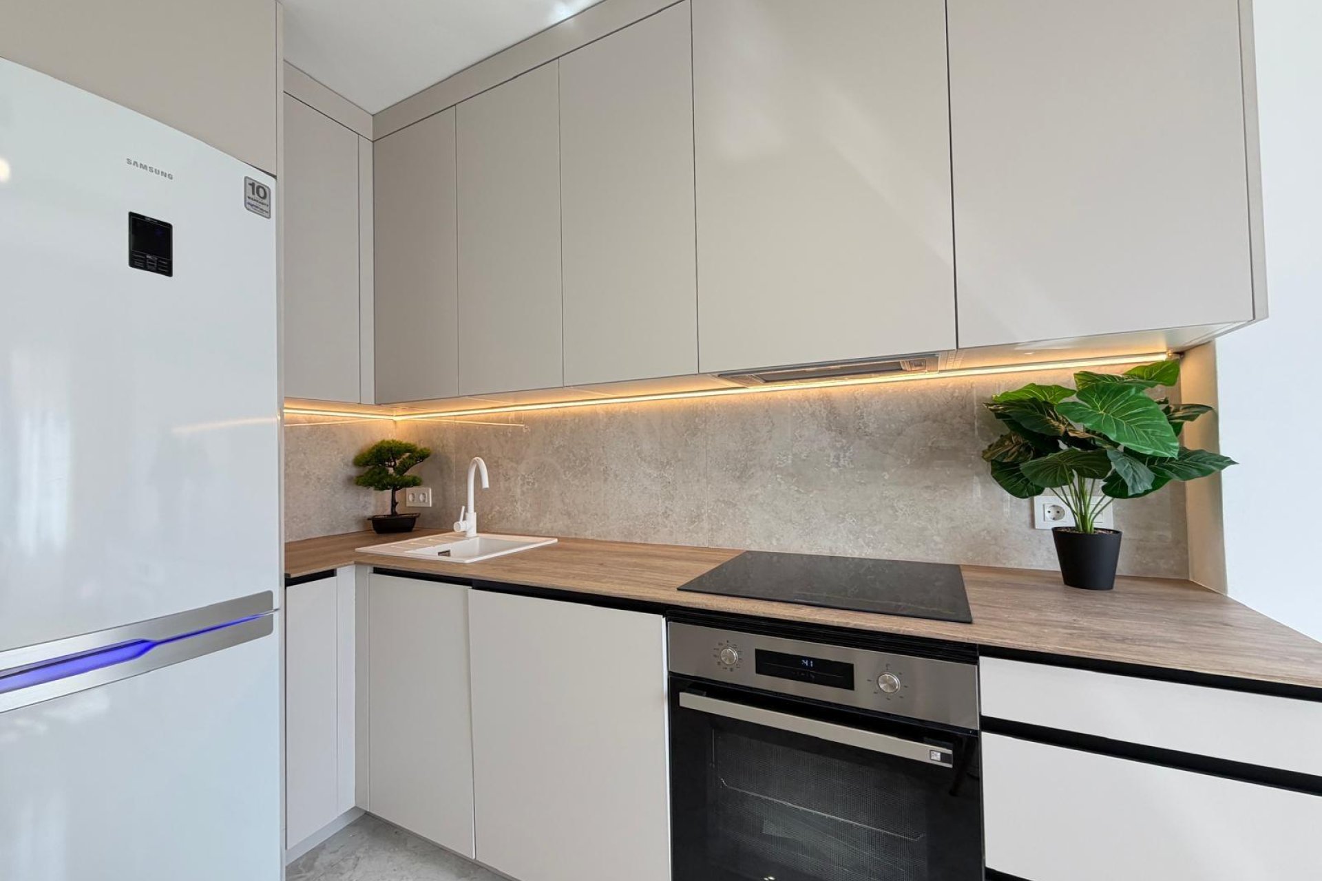 Wiederverkauf - Penthouse -
Torrevieja - Estacion De Autobuses