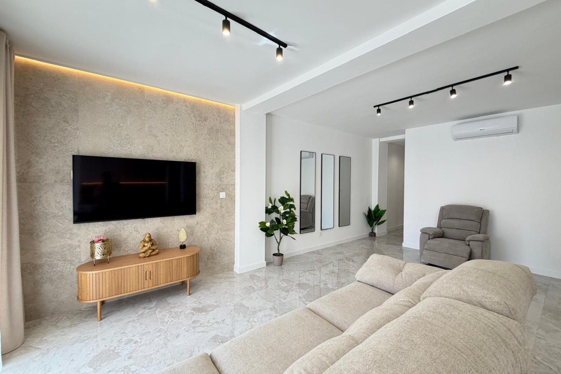 Wiederverkauf - Penthouse -
Torrevieja - Estacion De Autobuses