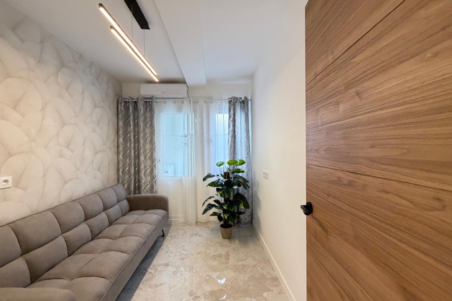 Wiederverkauf - Penthouse -
Torrevieja - Estacion De Autobuses