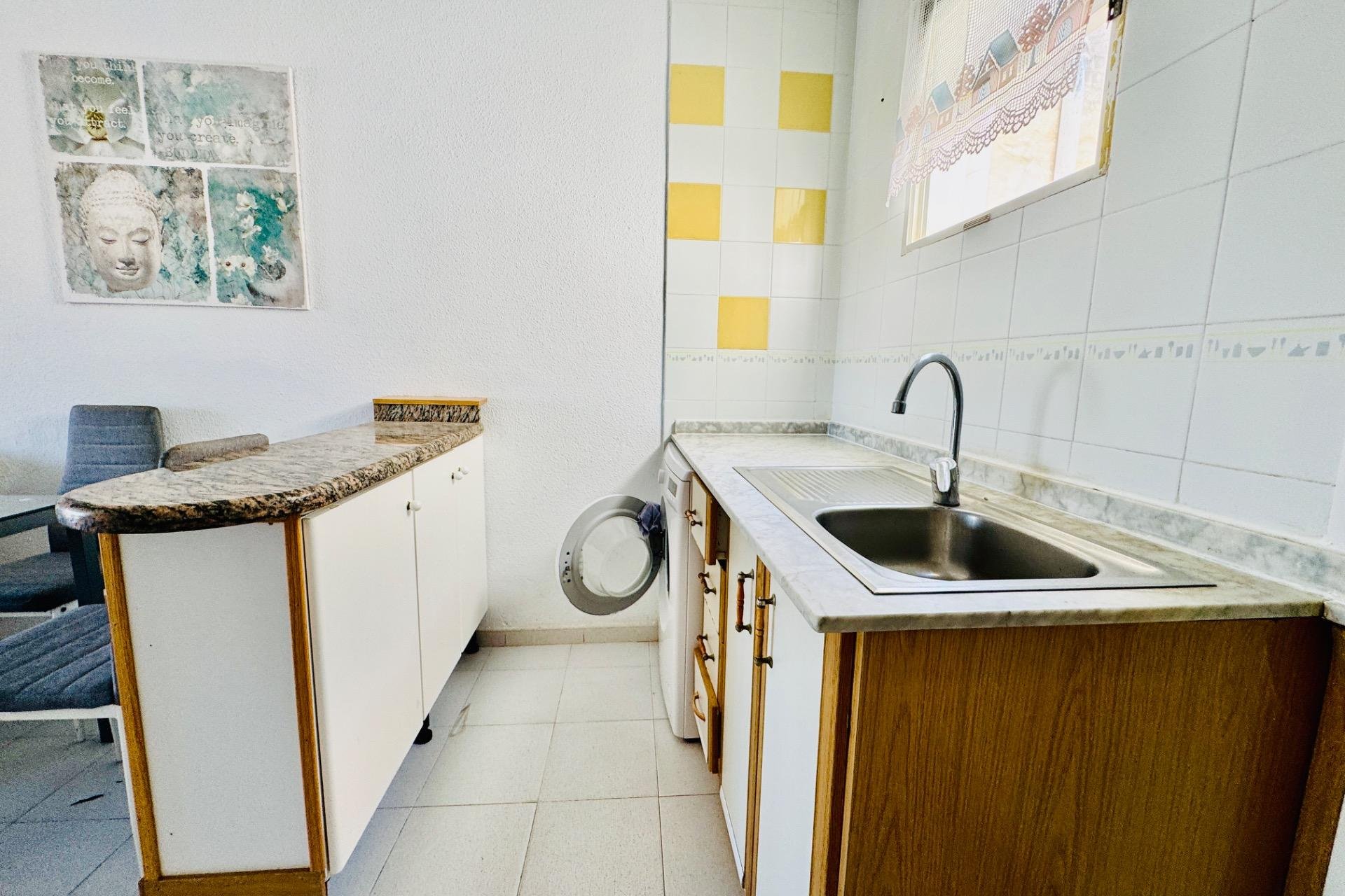 Wiederverkauf - Penthouse -
Torrevieja - Estacion De Autobuses