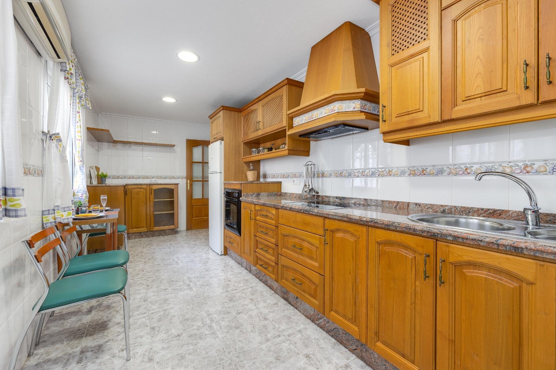 Wiederverkauf - Penthouse -
Torrevieja - Paseo Maritimo