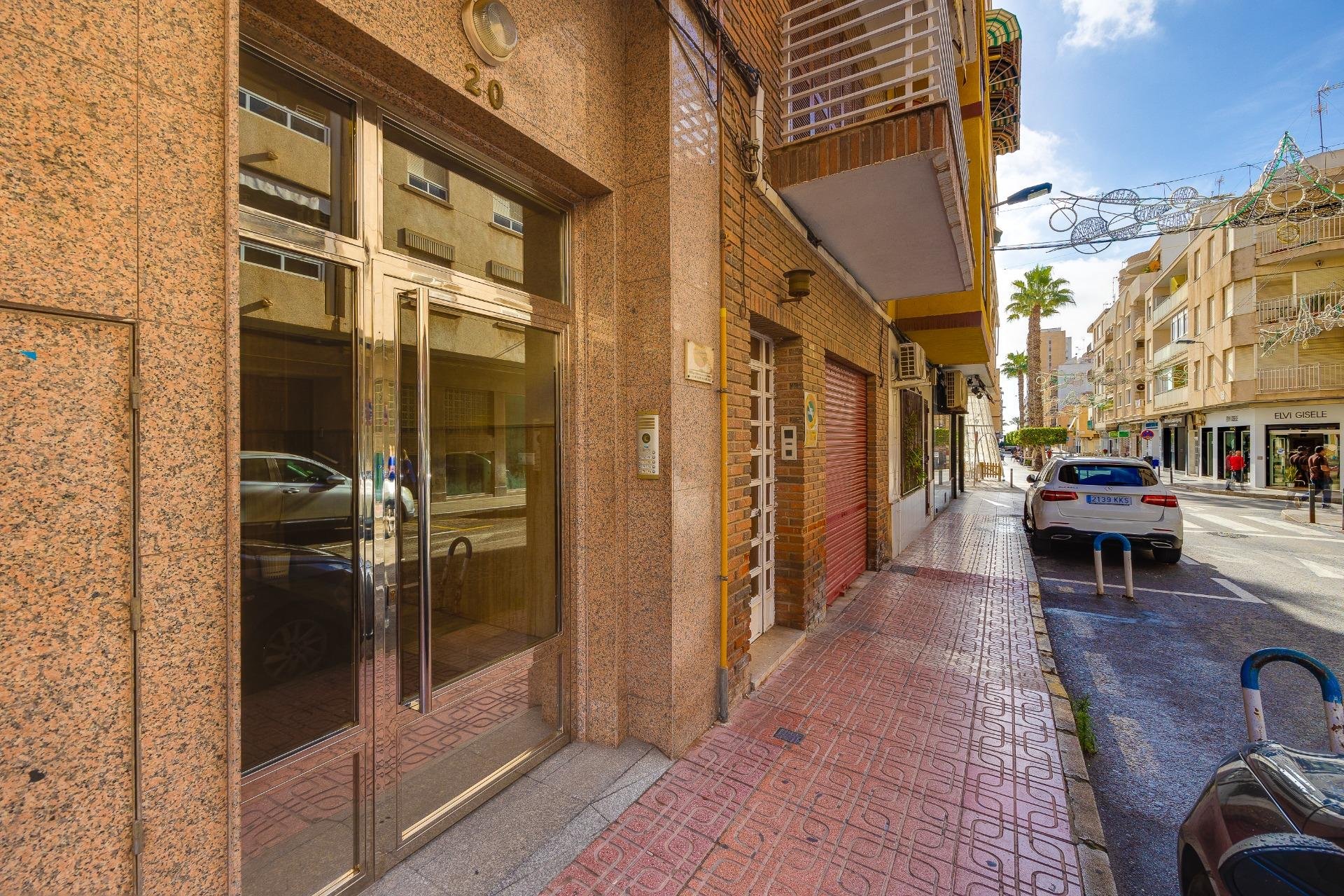 Wiederverkauf - Penthouse -
Torrevieja - Paseo Maritimo