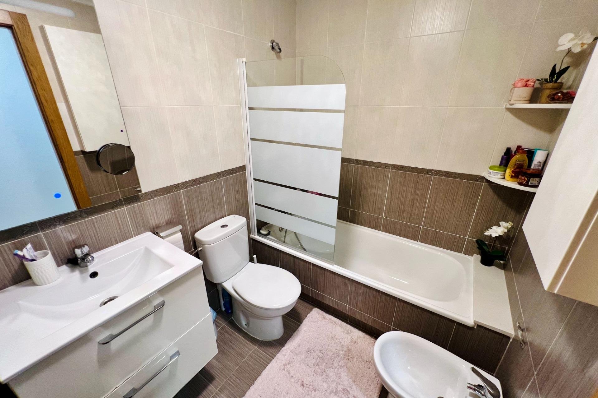 Wiederverkauf - Penthouse -
Torrevieja - Playa de los Locos