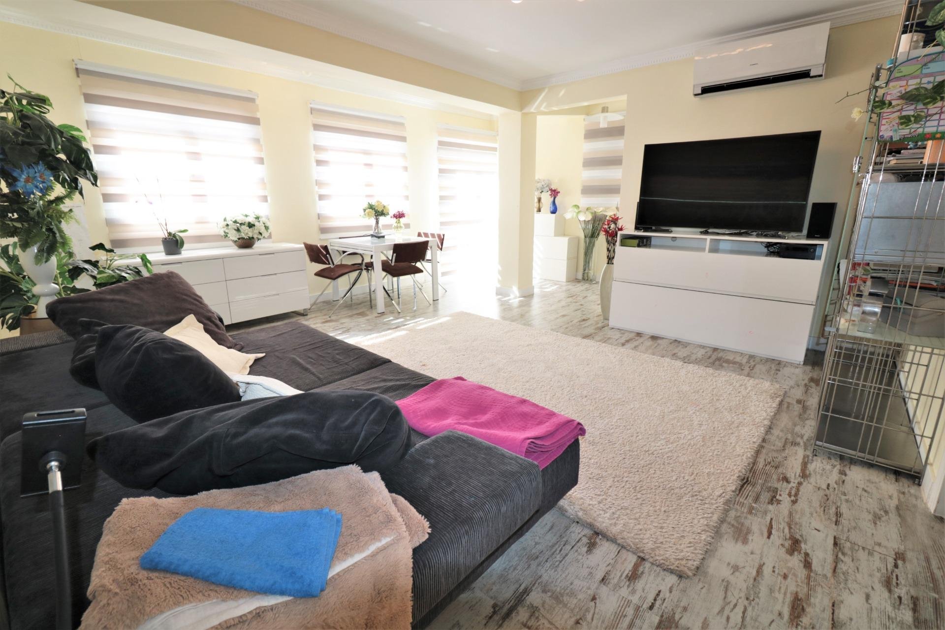 Wiederverkauf - Penthouse -
Torrevieja - Playa De Los Naufragos