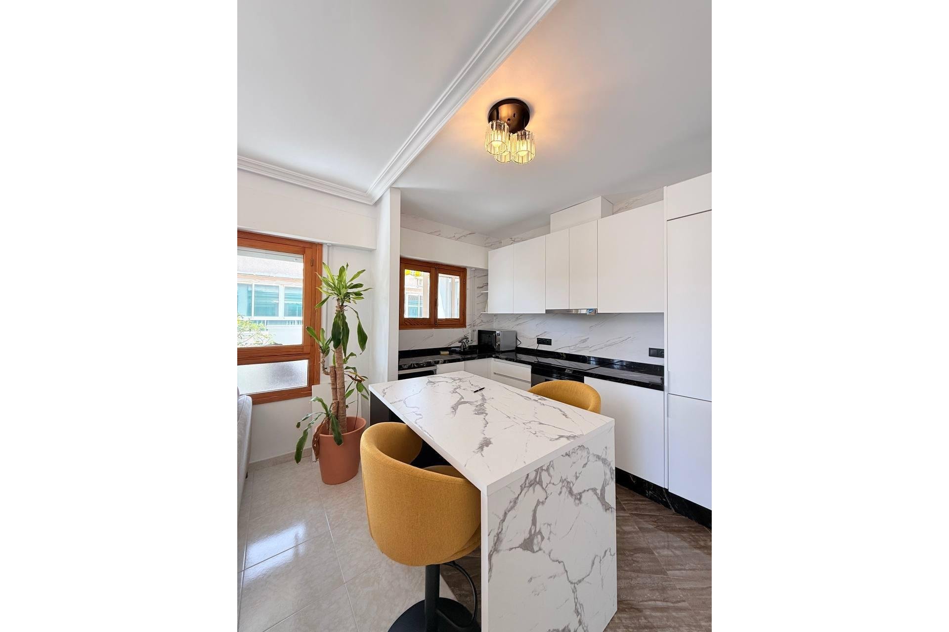 Wiederverkauf - Penthouse -
Torrevieja - Playa del Cura