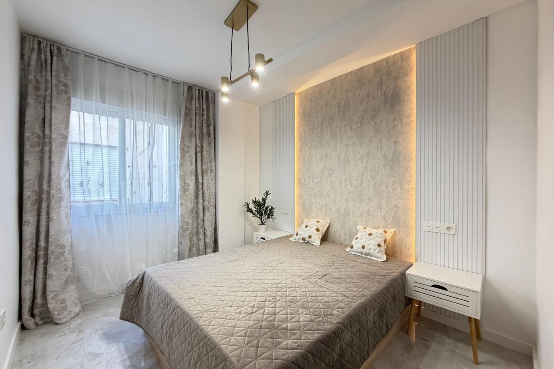 Wiederverkauf - Penthouse -
Torrevieja - Playa del Cura