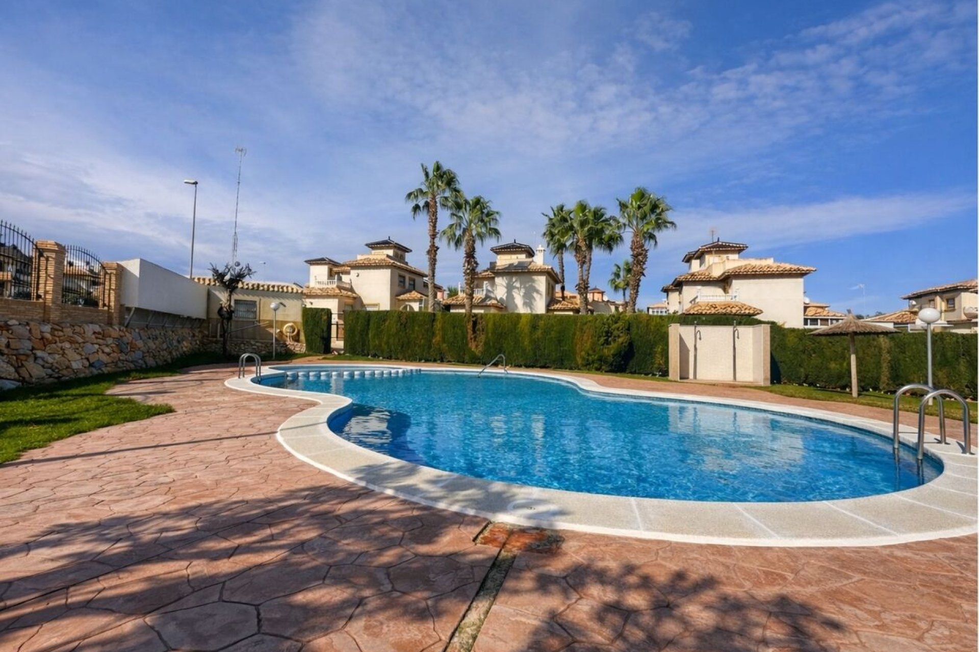 Wiederverkauf - Quad House -
La Zenia - Costa Blanca