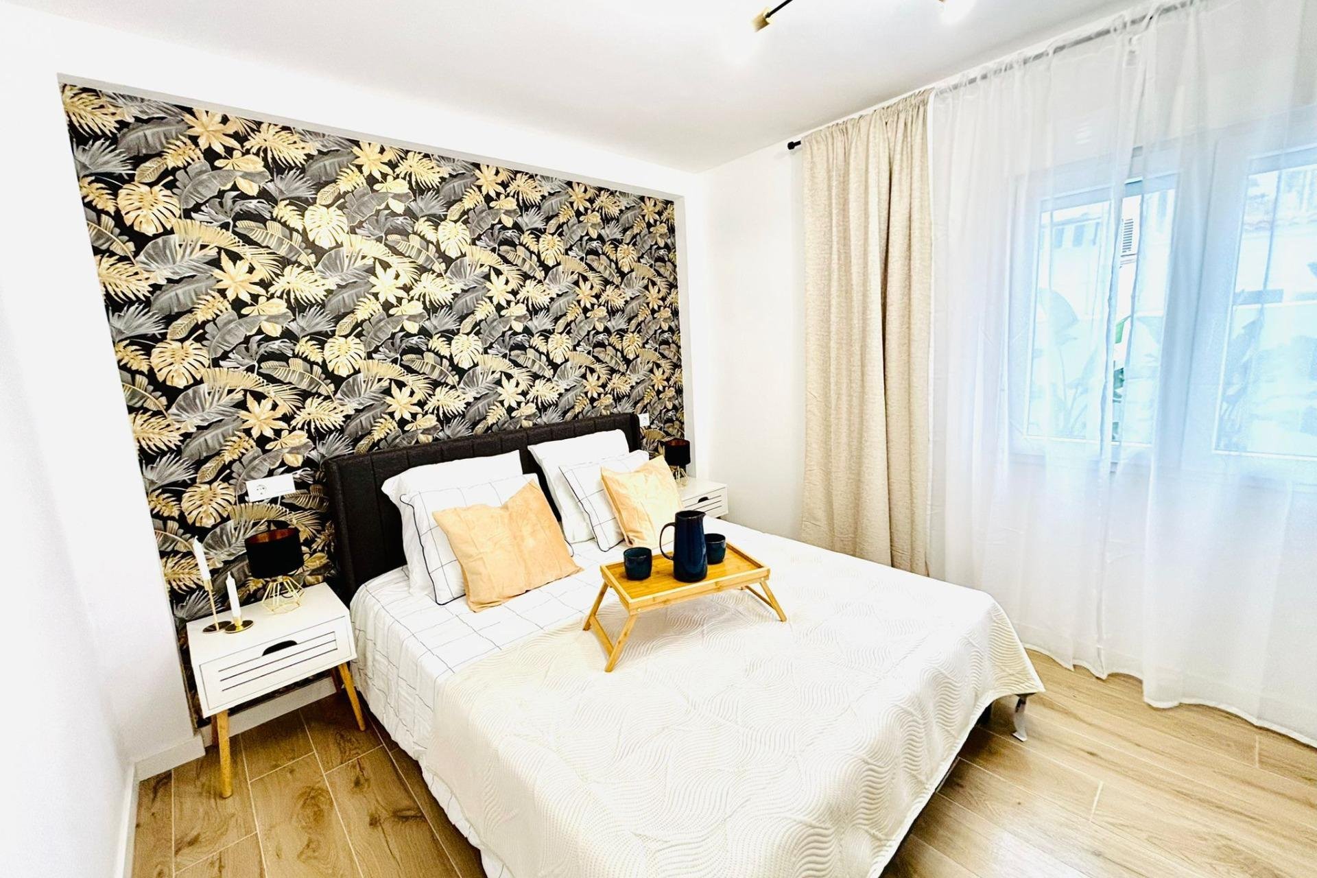 Wiederverkauf - Quad House -
Torrevieja - Carrefour