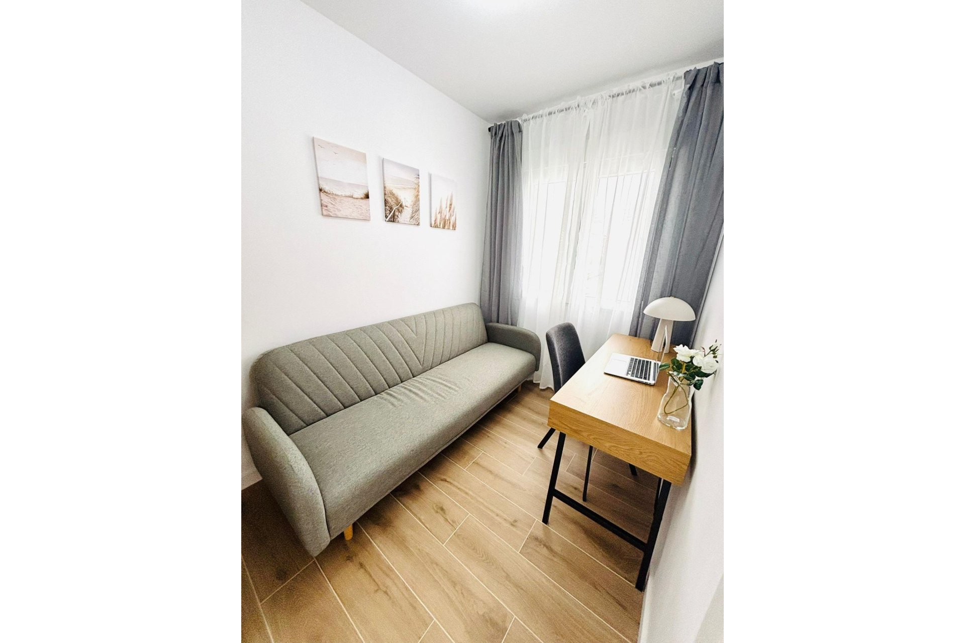Wiederverkauf - Quad House -
Torrevieja - Carrefour