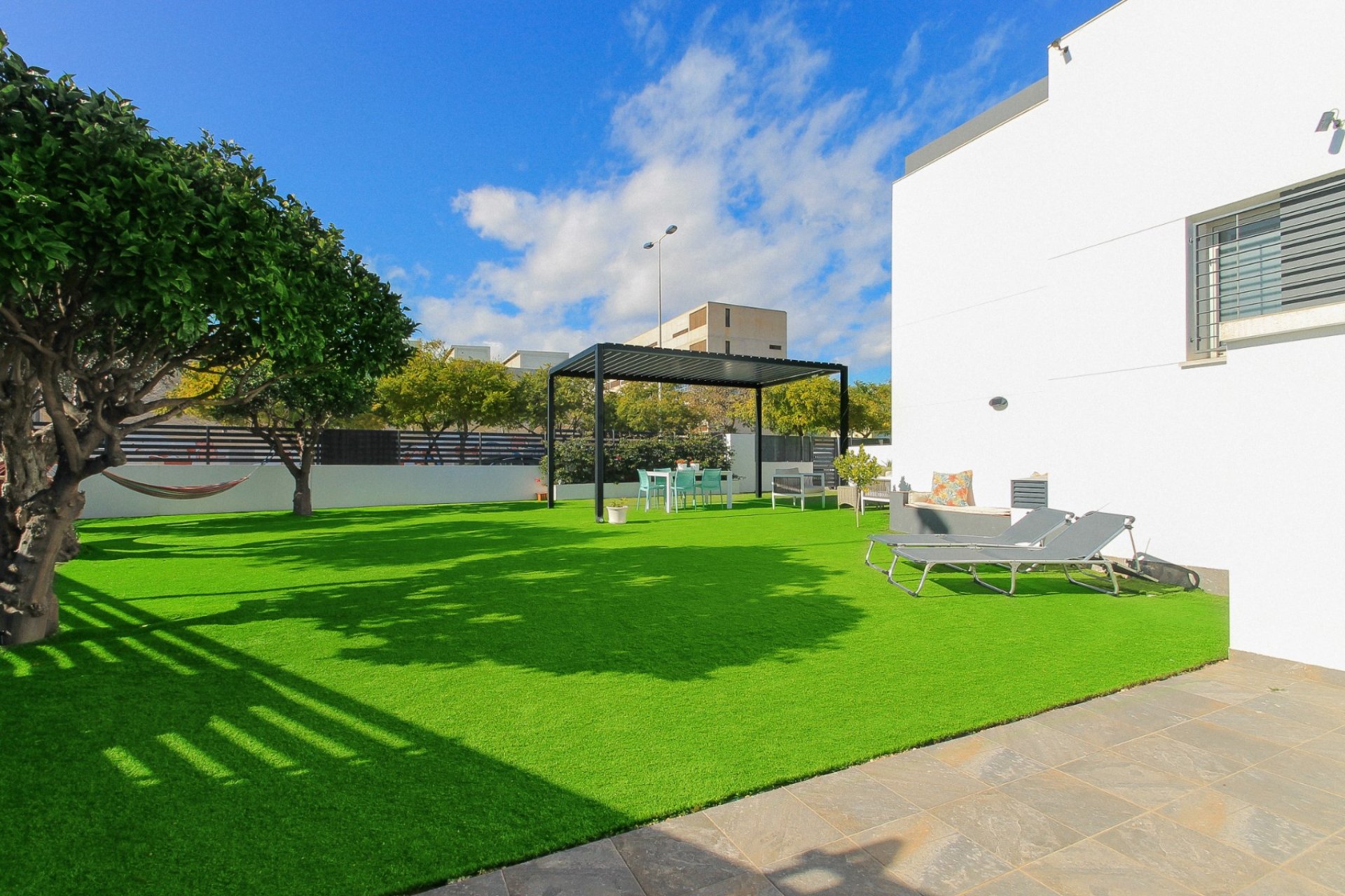 Wiederverkauf - Quad House -
Torrevieja - Costa Blanca