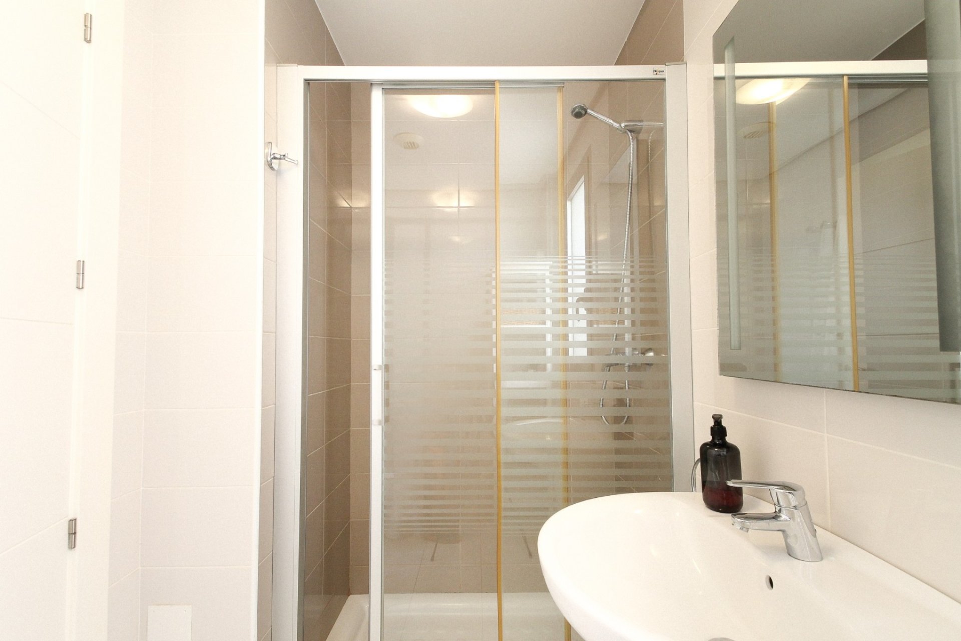 Wiederverkauf - Quad House -
Torrevieja - Costa Blanca