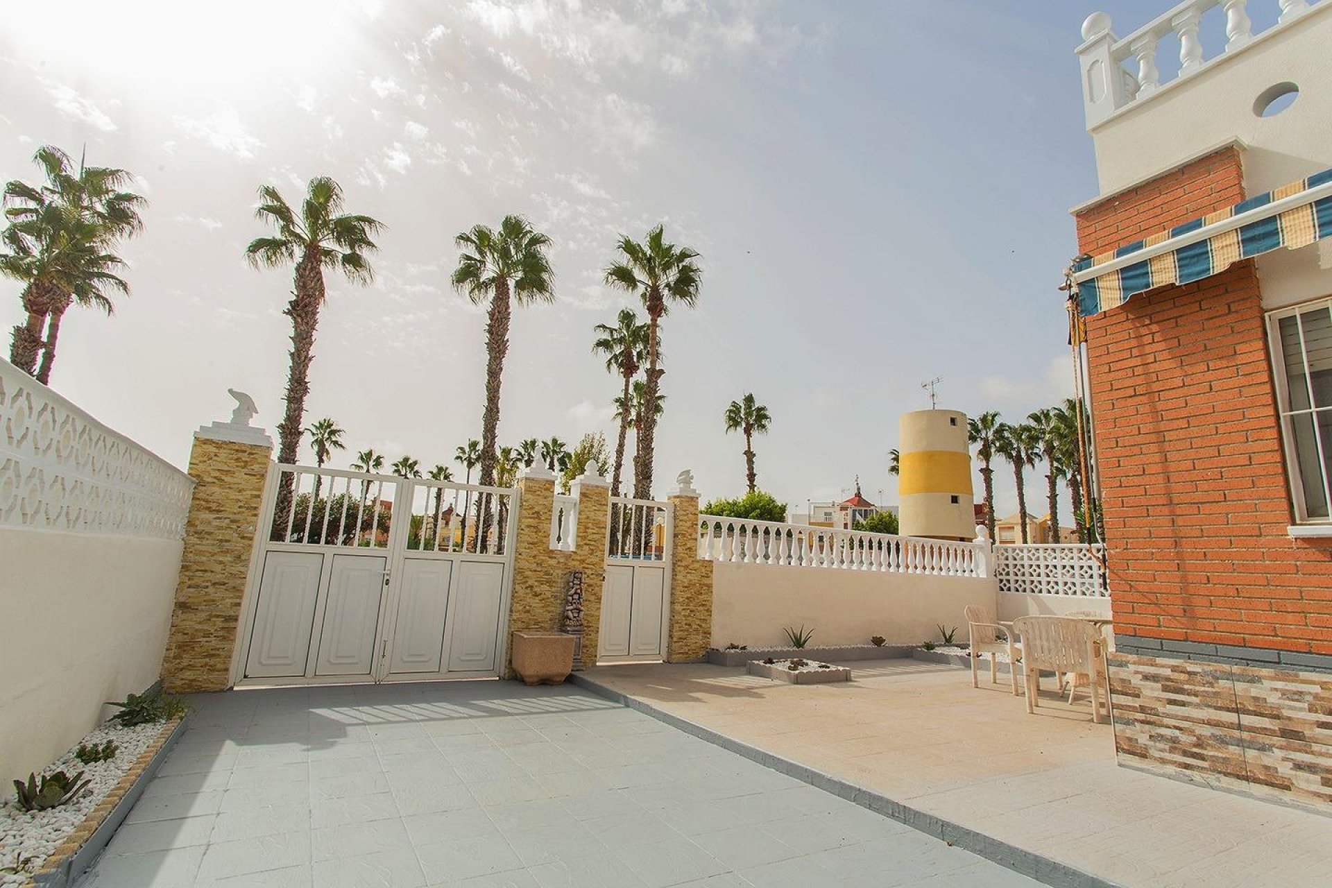 Wiederverkauf - Semi Detached -
Orihuela - Urbanización Perla Del Mar